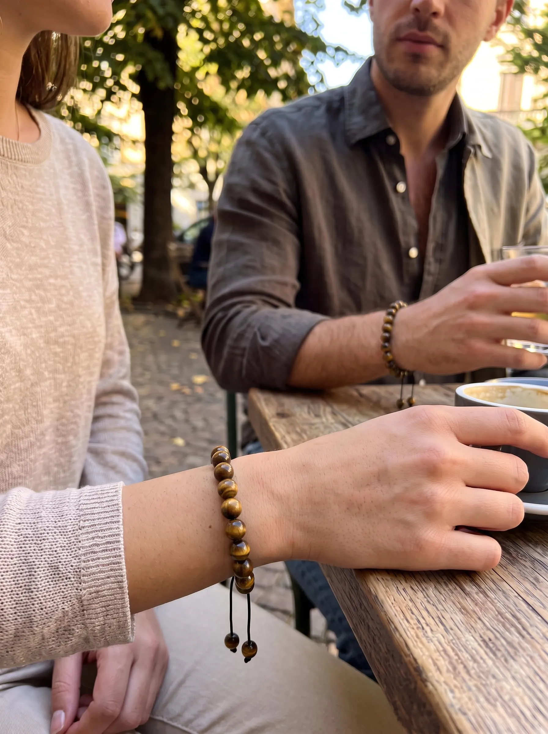 Bracciale Pietre Naturali 8mm GufoZen Regolabile - Cristalli Veri Uomo e Donna - Accessorio per Yoga e Meditazione - Idea Regalo Originale con Scatola Premium - Braccialetto Energia (Occhio di Tigre) - immagine 3