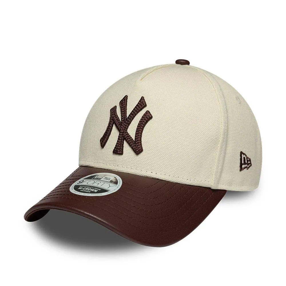 New Era New York Yankees Fabric Mix 9Forty Women M-Crown Cappellino Beige - immagine 1