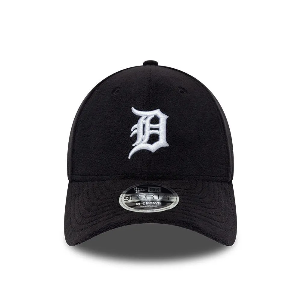 New Era Detroit Tigers Fleece 9Forty Adjustable M-Crown Cappellino di Nero - immagine 2