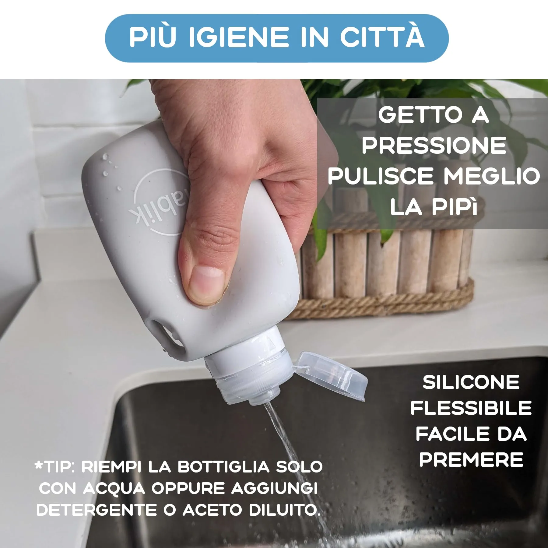 Bottiglia per Pipì Cane in Silicone 150 ml, Grigio Chiaro. Bottiglia per Pulire la Pipì del Cane in Strada, Flessibile e Portatile, Antigoccia, con Getto a Pressione e Moschettone (Grigio 150 ml) - immagine 3