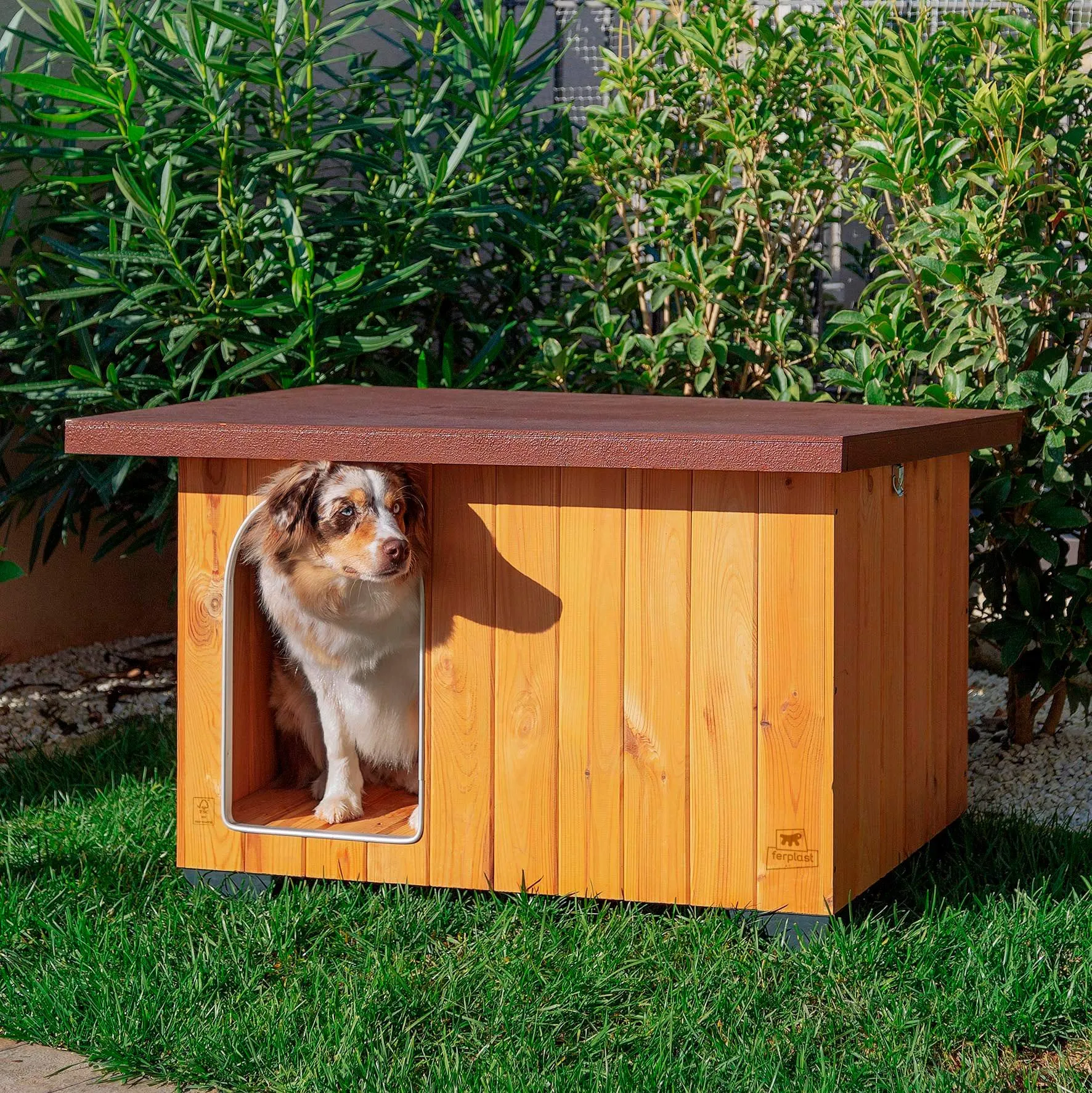 Ferplast BAITA Cuccia Cane da Esterno Legno FSC Premium Tetto Apribile L - immagine 3