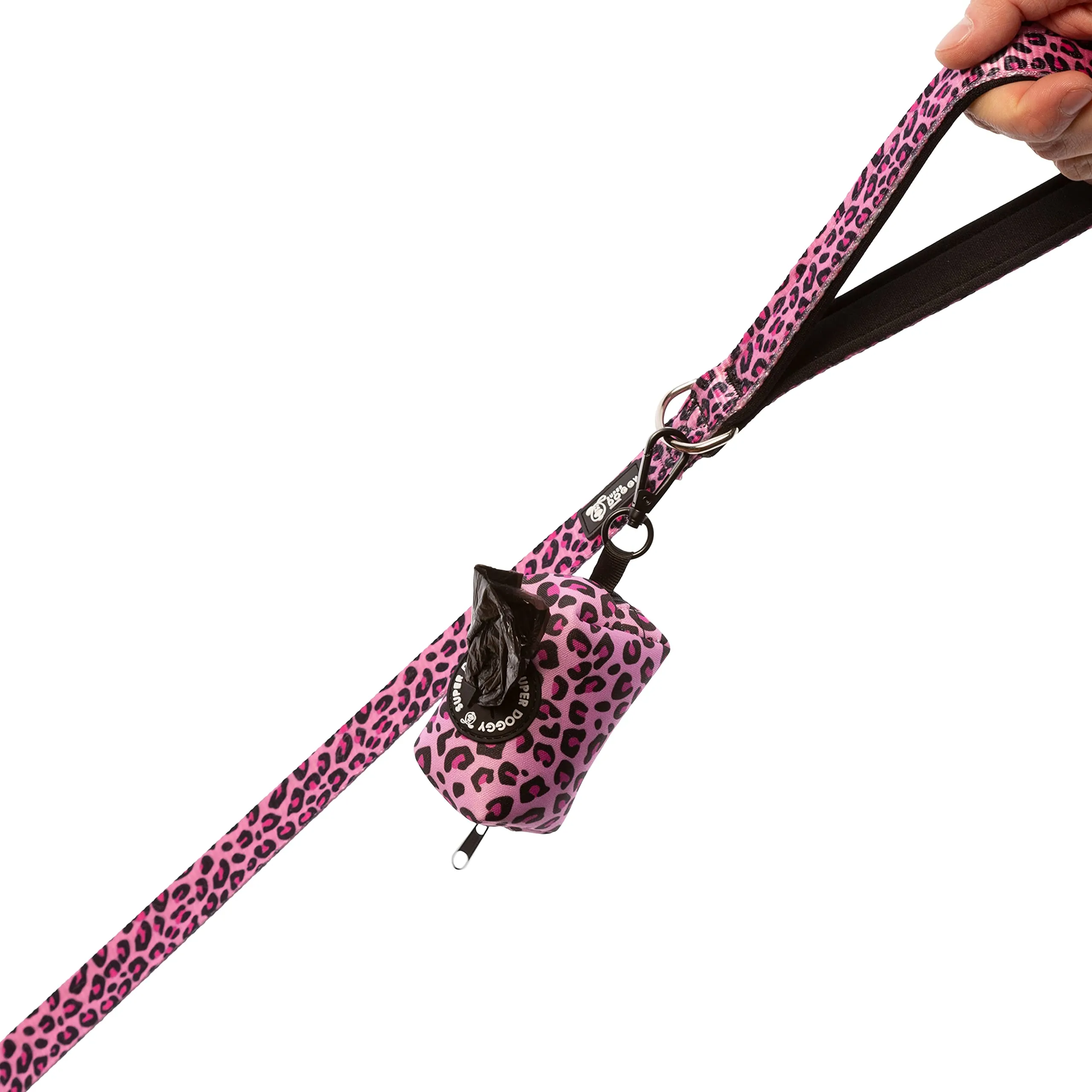 SUPER DOGGY Dispenser per Sacchetti per Cacca di Cane - Porta Sacchetti con Disegni per Guinzaglio - Buste per Premi e Accessori per Animali Domestici - Include Bustine per Cani (Pink Leopard) - immagine 5