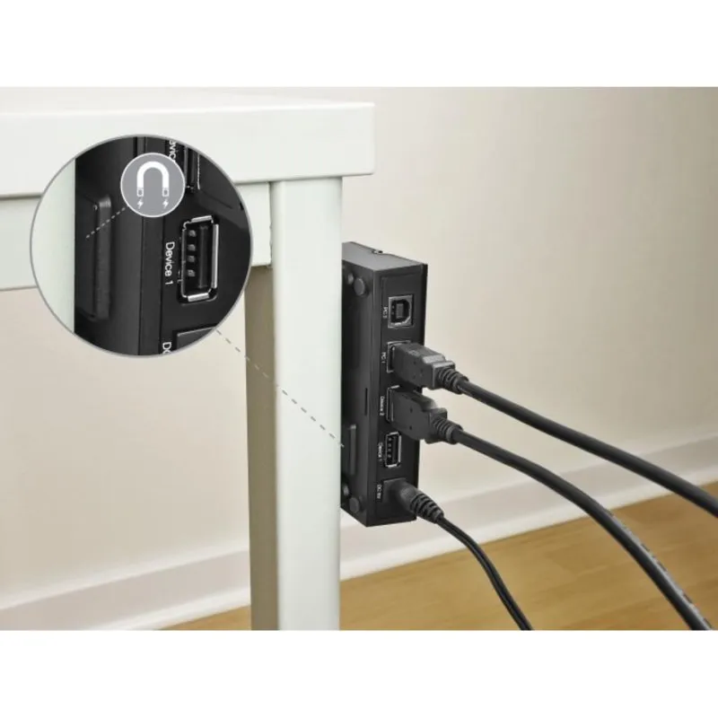 Switch DeLOCK 2 porte USB 3.0 5 Gbit/s con pulsante e montaggio magnetico - immagine 1
