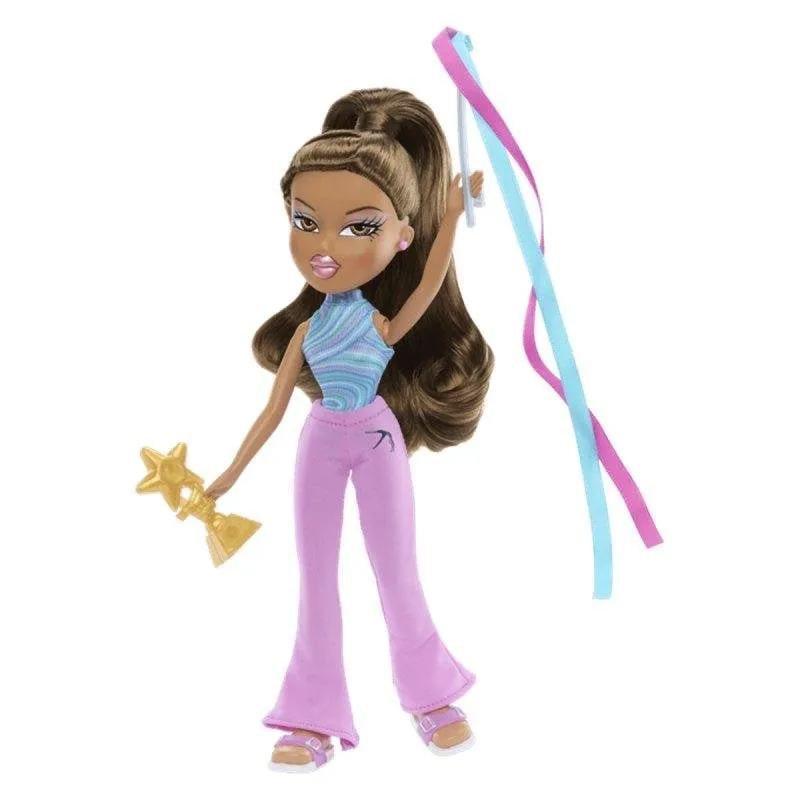 Bambola Bratz Play Sportz Yasmin Ginnastica Articolata con Accessorio - immagine 1