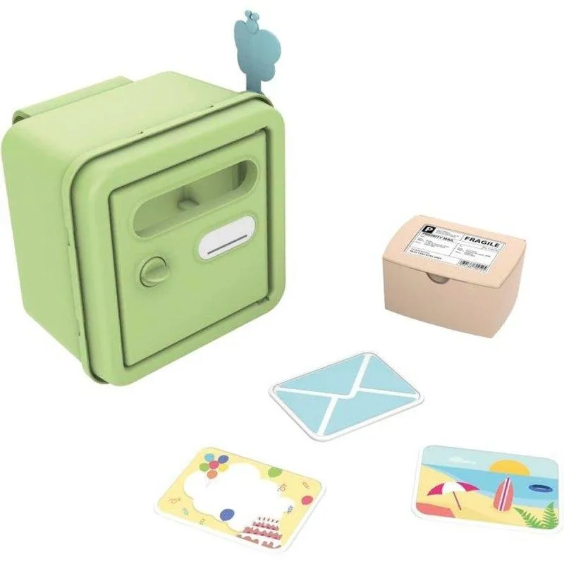 Casella postale giocattolo Smoby Life per case da gioco, con bandiera e accessori, montaggio a parete, materiale riciclato, protezione UV - immagine 1