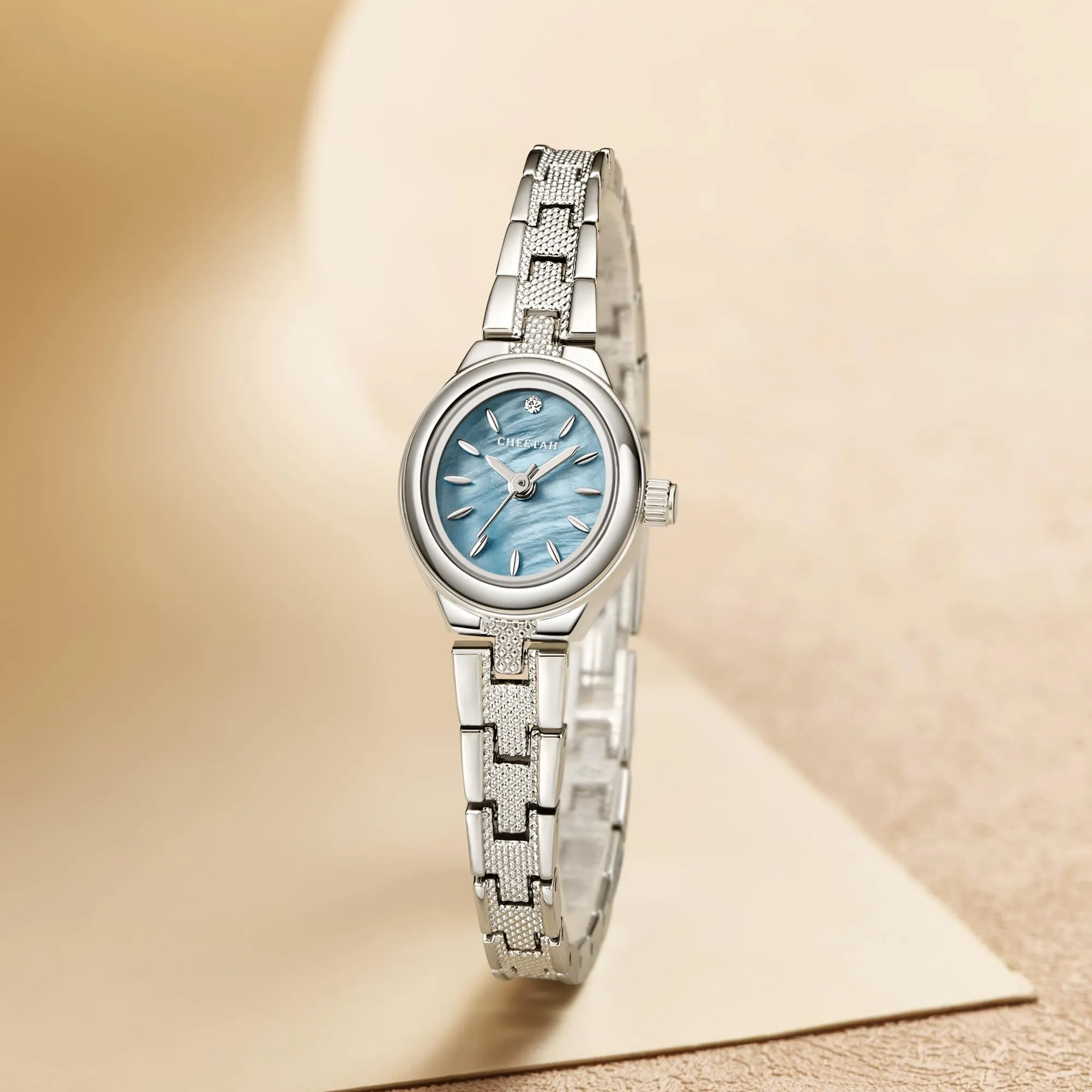 CHEETAH Orologio Donna Argentato Piccolo: Orologio Vintage Ovale al Quarzo con Bracciale Classico in Acciaio Inossidabile, Impermeabile 3 ATM - immagine 4