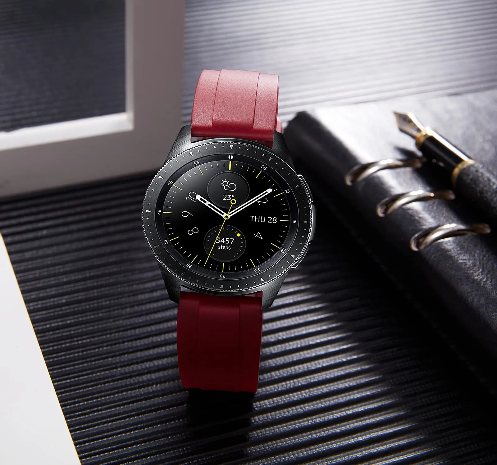 BINLUN Cinturini per Orologio in Silicone a Sgancio Rapido Cinturino in Gomma Sportivo 18mm 19mm 20mm 21mm 22mm 24mm Cinturini di Ricambio per Smartwatches per Uomo e Donna (20mm, Rosso) - immagine 5