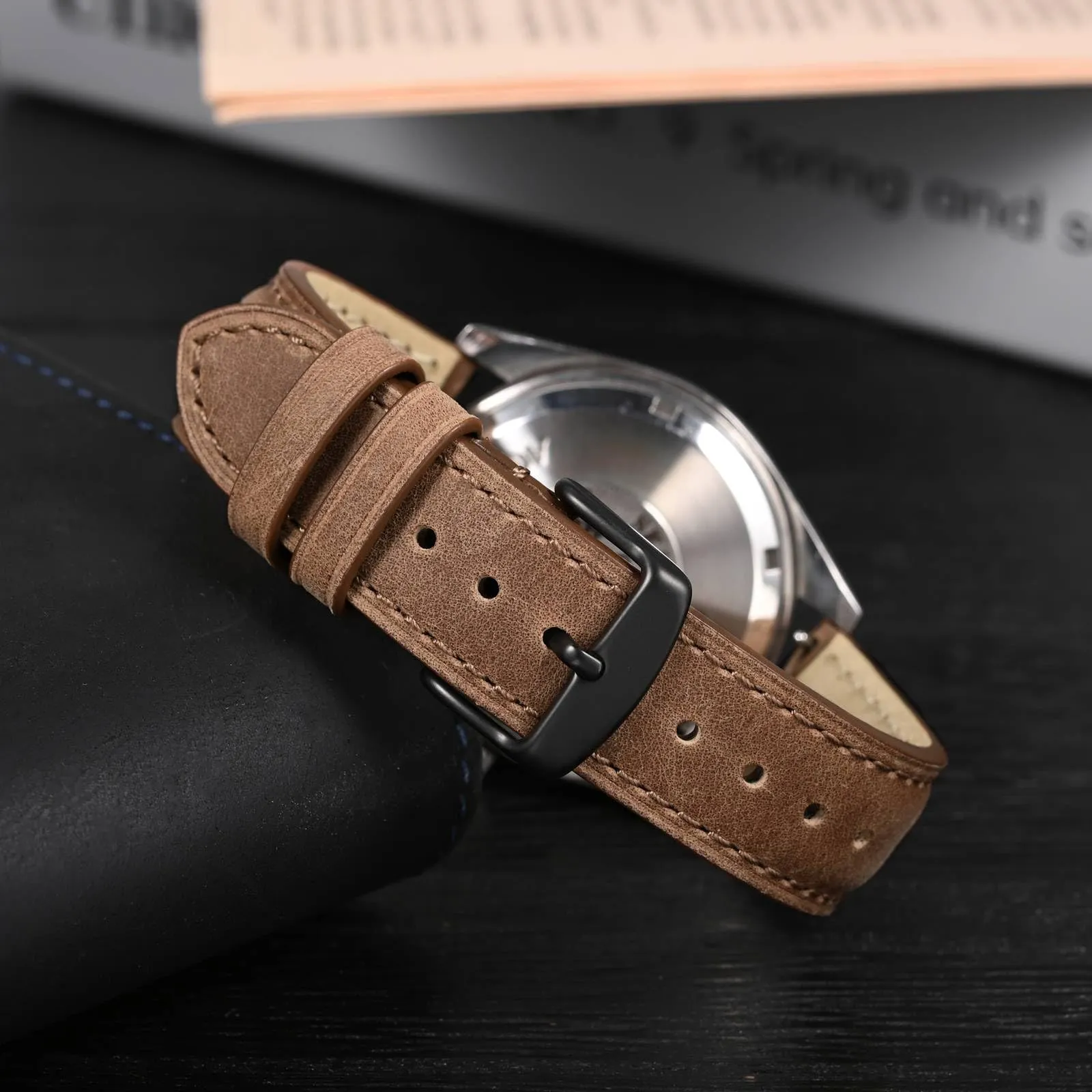 Anbeer Cinturini per orologi in vera pelle a sgancio rapido, cinturini per orologi in pelle di cavallo pazzo per uomini e donne, larghezza della banda 24mm, Fibbia nera - immagine 2
