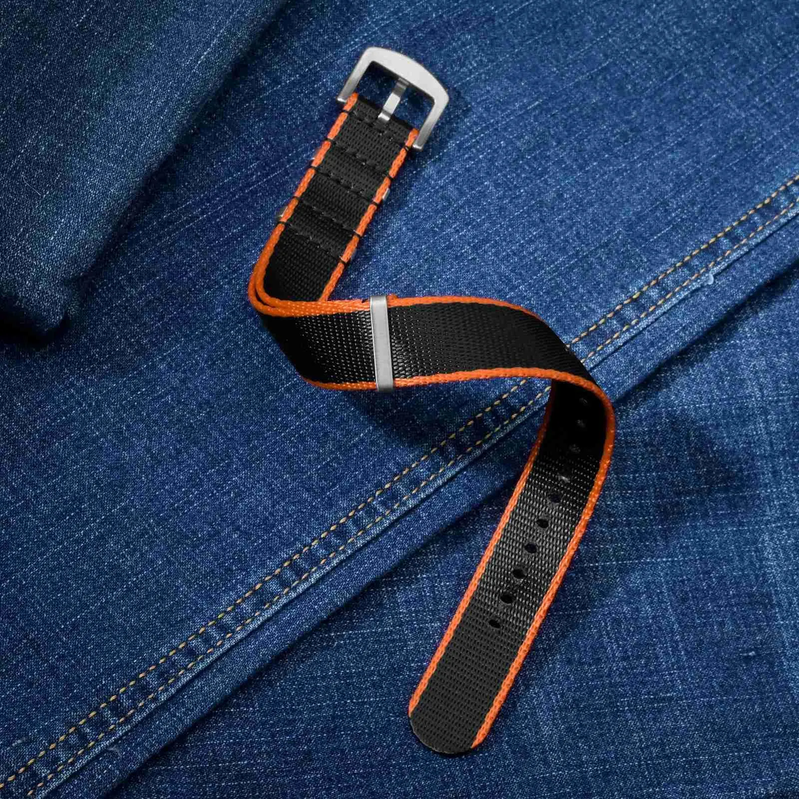 Anbeer Cinturini per orologi in nylon per uomo e donna, cinturino di ricambio militare monoblocco da 22mm con fibbia in acciaio inossidabile nero - immagine 3