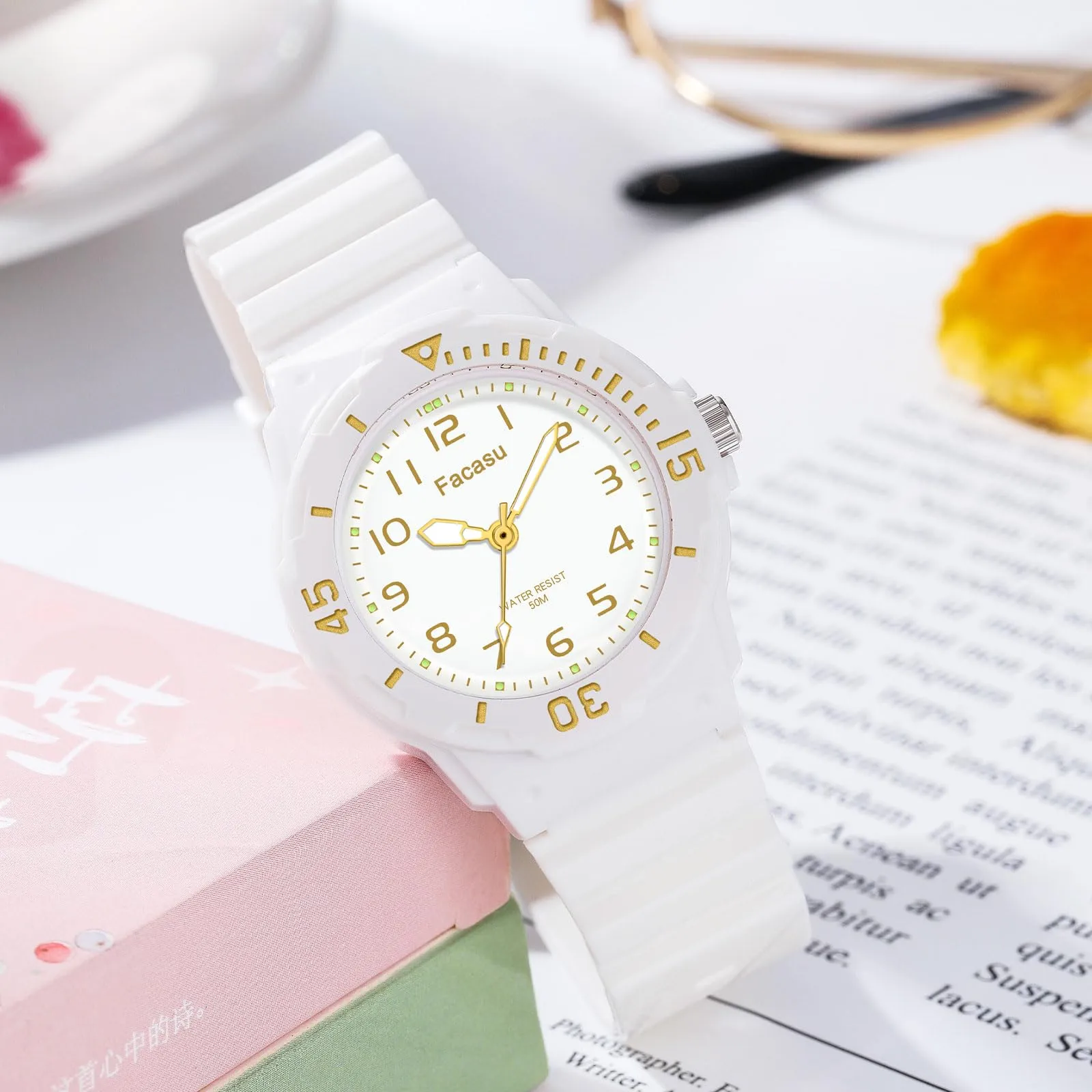 Facasu Orologio Analogico Bambini Ragazzi Ragazze,Orologio al quarzo impermeabile Fino a 50M,Cinturino Morbido Orologio Facile Leggere Imparare l'ora Bambini dai 4 ai 12 anni (Bianco) - immagine 7