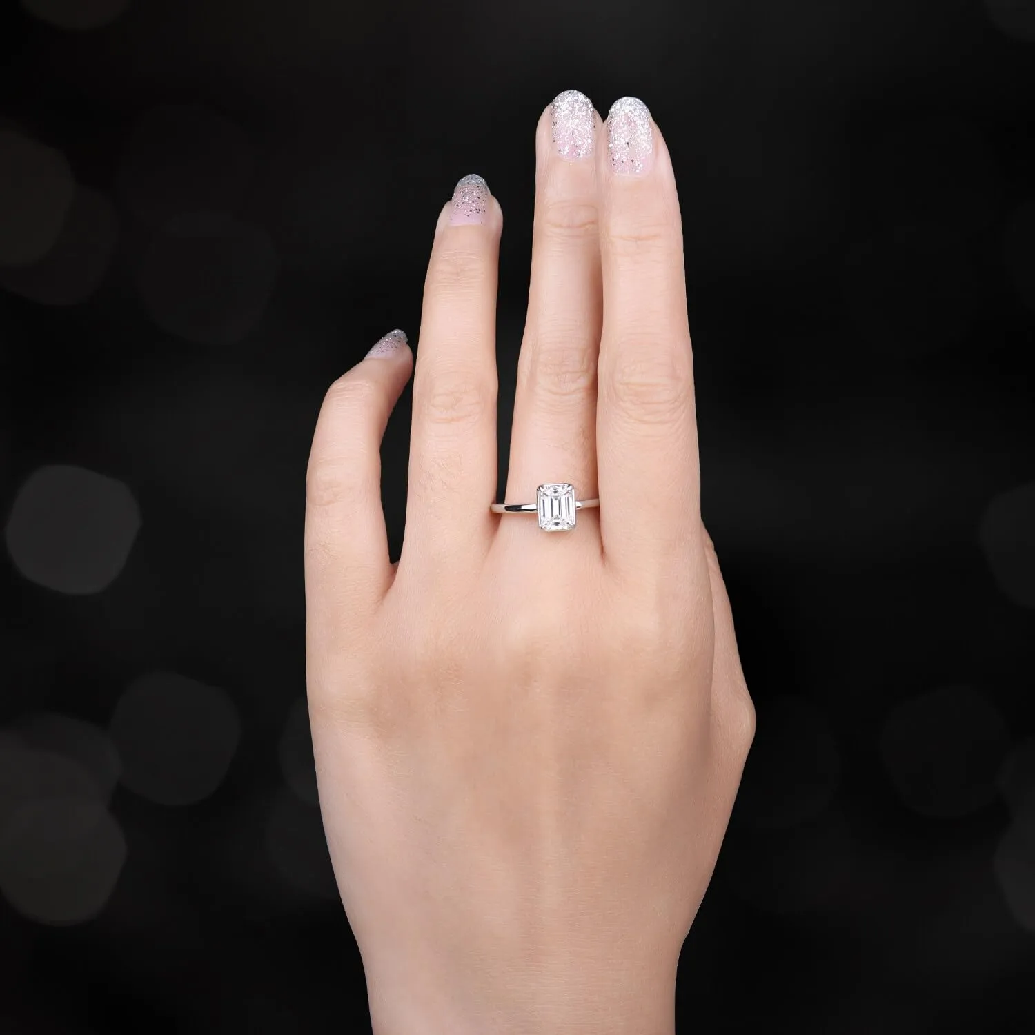 JewelryPalace 1ct Anello Solitario Donna Argento 925 con Creato Moissanite, Diamante Simulato Anelli con Pietra a Taglio Smeraldo, Semplice Fedine Fidanzamento in Argento Set Gioielli Donna 19.5 - immagine 5