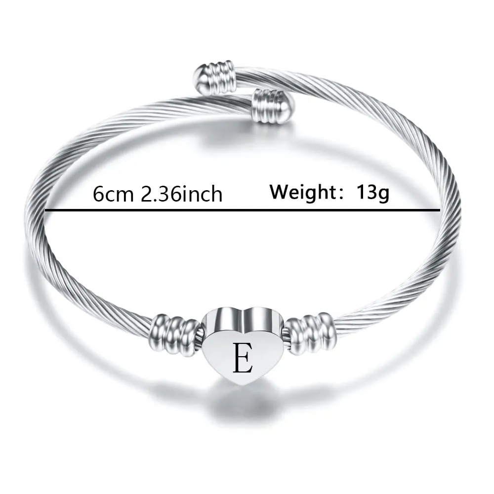 Suonie Argento Amore Cuore 26 Lettera Iniziale Alfabeto A-Z Polsino Bracciale Gioielli Regolabili Regalo Per Figlia Figlio Sorelle Amici Mamma Collega Amante Compleanno Natale (E) - immagine 2