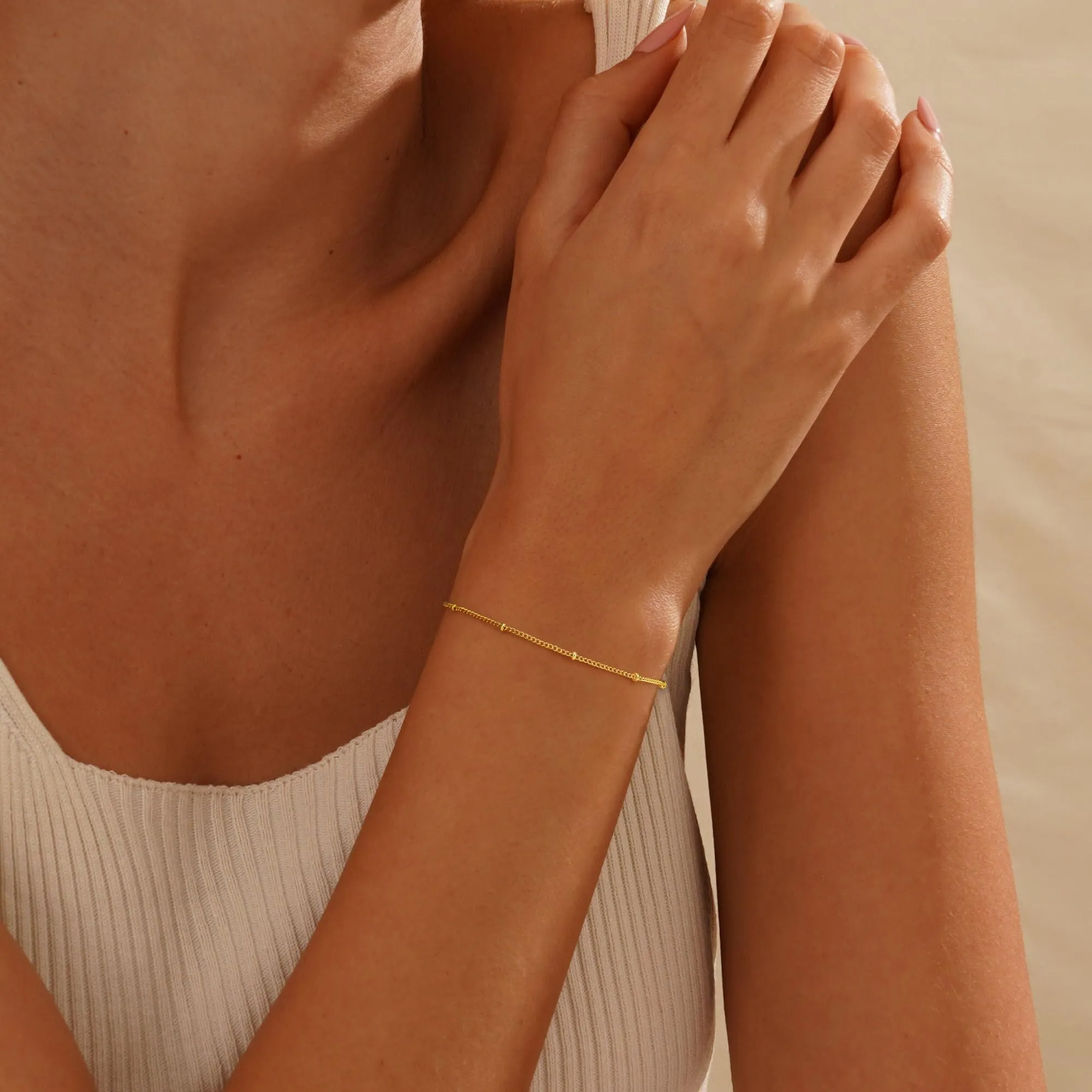 Bracciale da Donna TINGN Oro e Argento - 14K Bracciale Dorato a Strati con Cuore, Bracciale Personalizzato con Monogramma, Alfabeto, Lettere, Gioielli da Donna, Catena da Donna, Gioielli da Regalo per - immagine 4