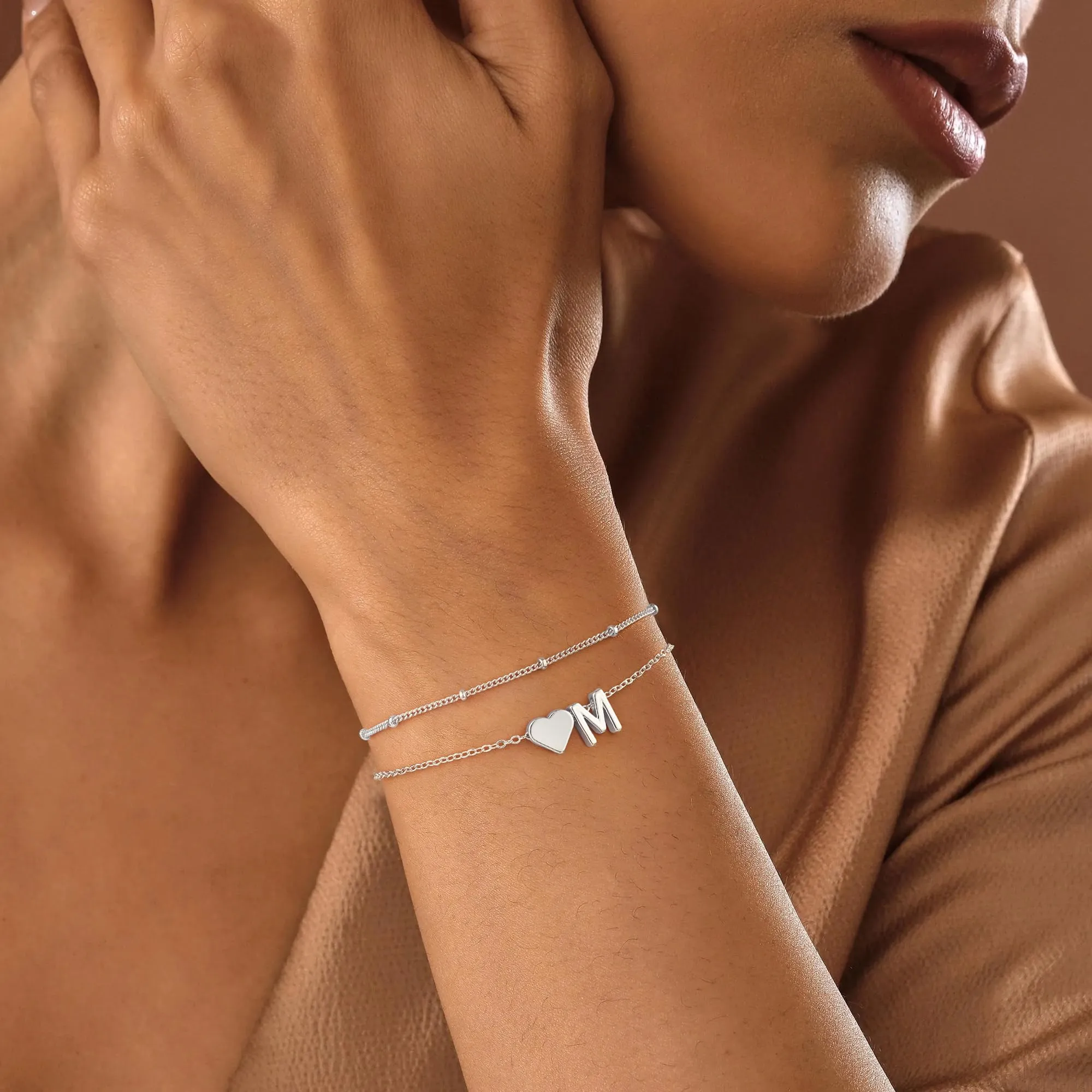 Bracciale da Donna TINGN Oro e Argento - 14K Bracciale Dorato a Strati con Cuore, Bracciale Personalizzato con Monogramma, Alfabeto, Lettere, Gioielli da Donna, Catena da Donna, Gioielli da Regalo per - immagine 5