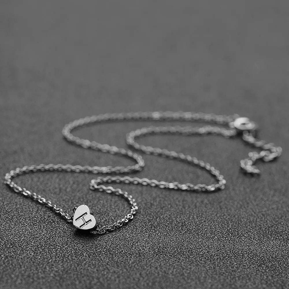 AFSTALR - Girocollo da donna in argento con piccolo ciondolo a forma di cuore, con iniziale, ideale per ragazze e Acciaio inossidabile, colore: S, cod. NK-heart-silver-S - immagine 5
