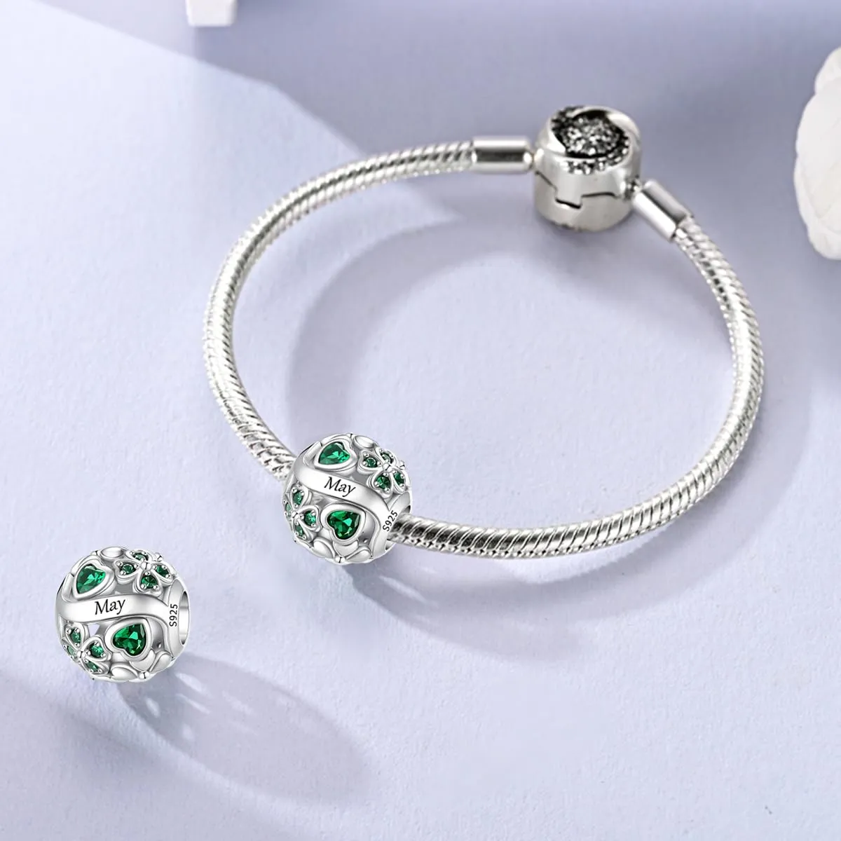 LNQOBU Birthstone Charms per Braccialetti, 925 Argento Sterling Perline di Fascino a Forma di Cuore con trifoglio Portafortuna, Ciondolo d'amore, Regalo di Compleanno per le Donne - immagine 2