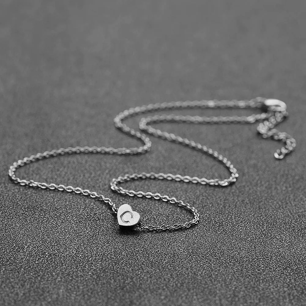 AFSTALR - Girocollo da donna in argento con piccolo ciondolo a forma di cuore, con iniziale, ideale per ragazze e Acciaio inossidabile, colore: S, cod. NK-heart-silver-C - immagine 5