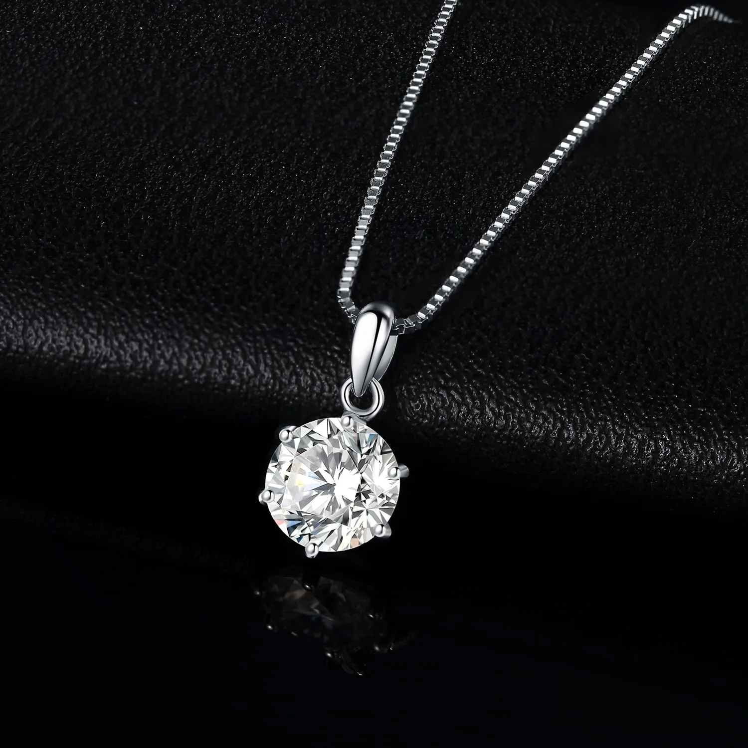 JewelryPalace 1.5ct Collana Solitario Donna Argento 925 con Creato Moissanite, Collana Ciondolo Pietra a Taglio Rotondo con Catena Veneziana 45cm, Collane Pendenti Lunghe Matrimonio Set Gioielli Donna - immagine 3