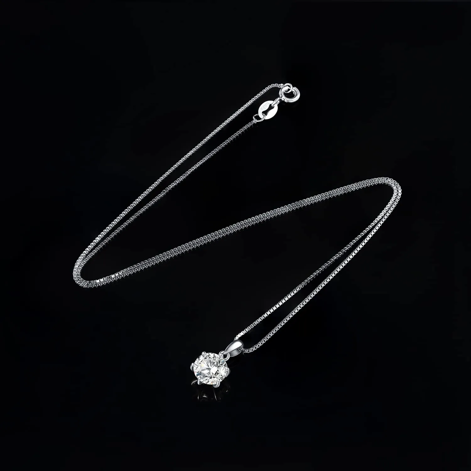 JewelryPalace 1.5ct Collana Solitario Donna Argento 925 con Creato Moissanite, Collana Ciondolo Pietra a Taglio Rotondo con Catena Veneziana 45cm, Collane Pendenti Lunghe Matrimonio Set Gioielli Donna - immagine 5
