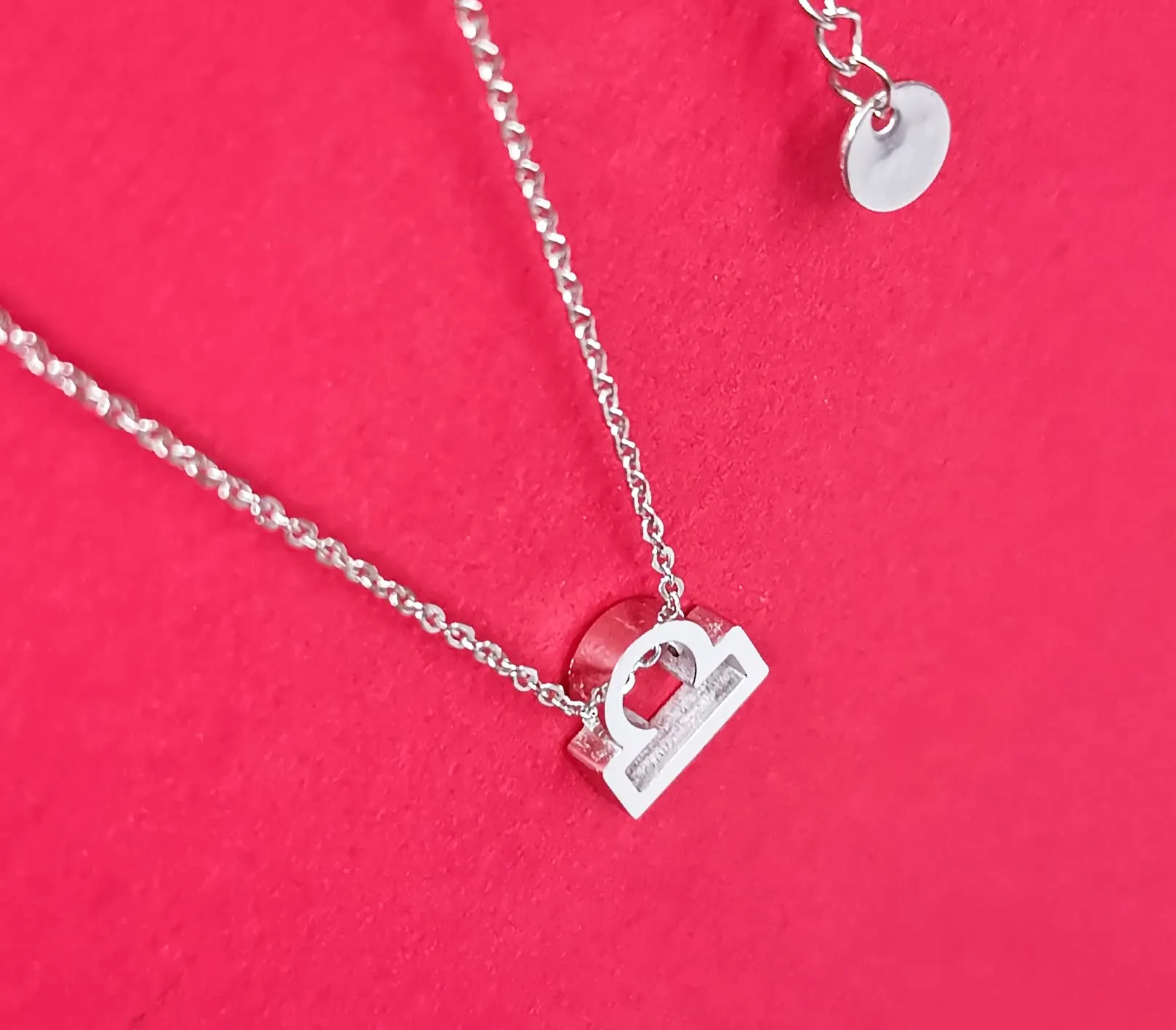 Only faith Collana del segno zodiacale in acciaio inossidabile, bella carta di significato del segno zodiacale, ciondolo oroscopo per le donne o l'uomo regalo. - immagine 3