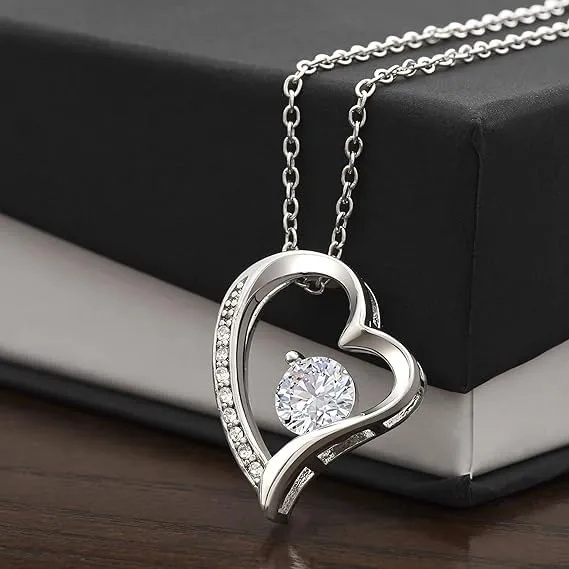 NONNA PROFESSIONISTA Collana Donna A mia Nuora Amore Finitura in Oro, Argento Idee Regali per lei Compleanno Natale Matrimonio - Cofanetto con DEDICA incluso (Argento - Nuora) - immagine 3