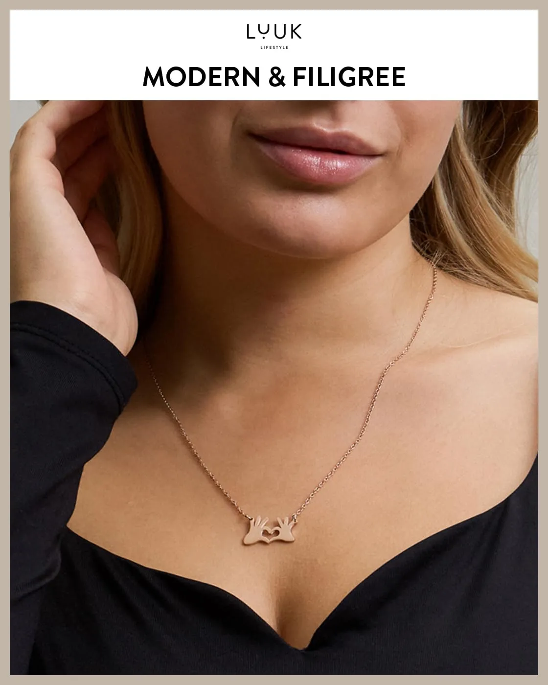 LUUK LIFESTYLE Collana con Ciondolo Mani a Cuore, Oro Rosa, 50cm - immagine 3