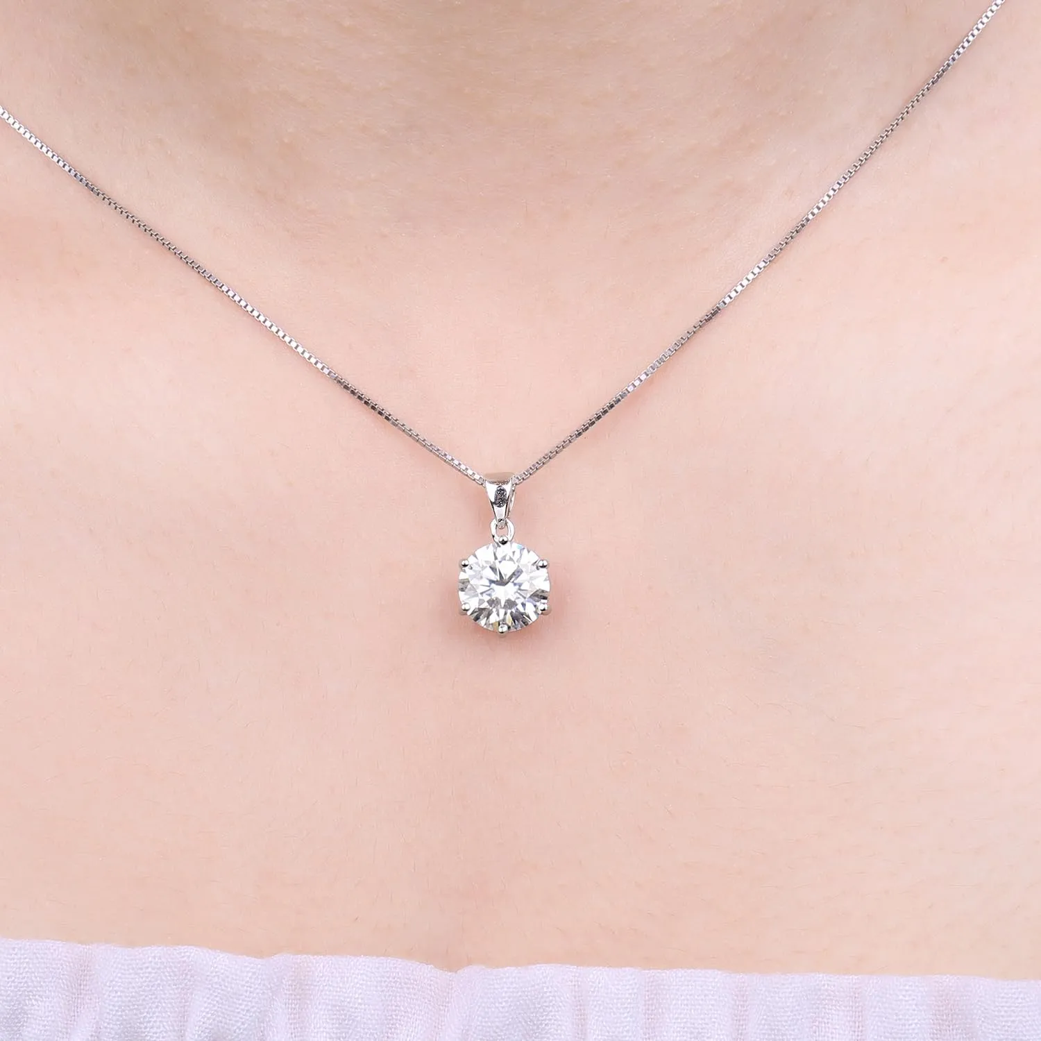 JewelryPalace 3ct Collana Solitario Donna placcato oro bianco 14K con Creato Moissanite, Collana Ciondolo Pietra Rotonda Catena Veneziana 45cm, Collane Pendenti Lunghe Matrimonio Set Gioielli Donna - immagine 4
