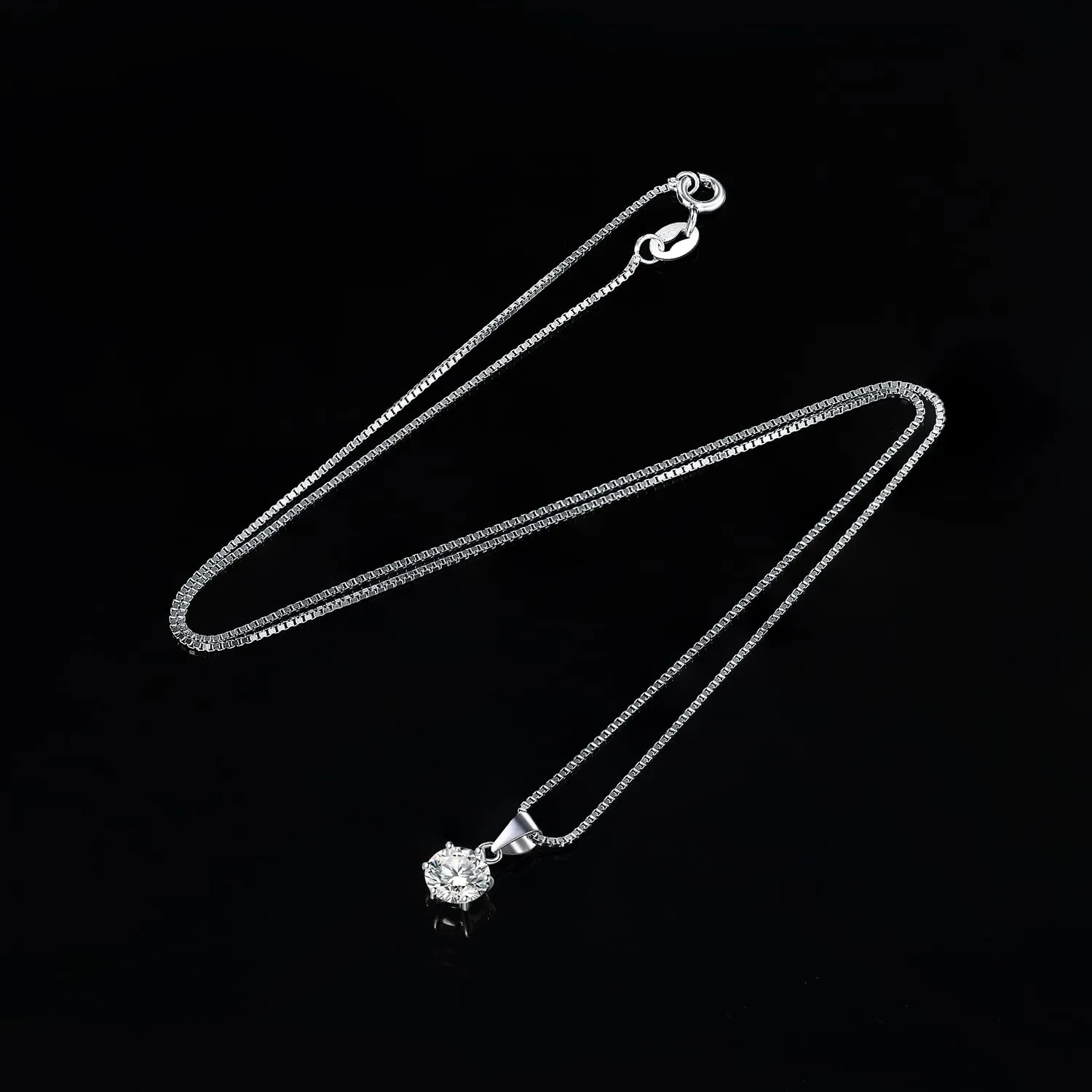 JewelryPalace 0.5ct Collana Solitario Donna placcato oro bianco 14K con Creato Moissanite, Collana Ciondolo Pietra a Taglio Rotondo con Catena Veneziana 45cm, Collane Pendenti Set Gioielli Donna - immagine 5