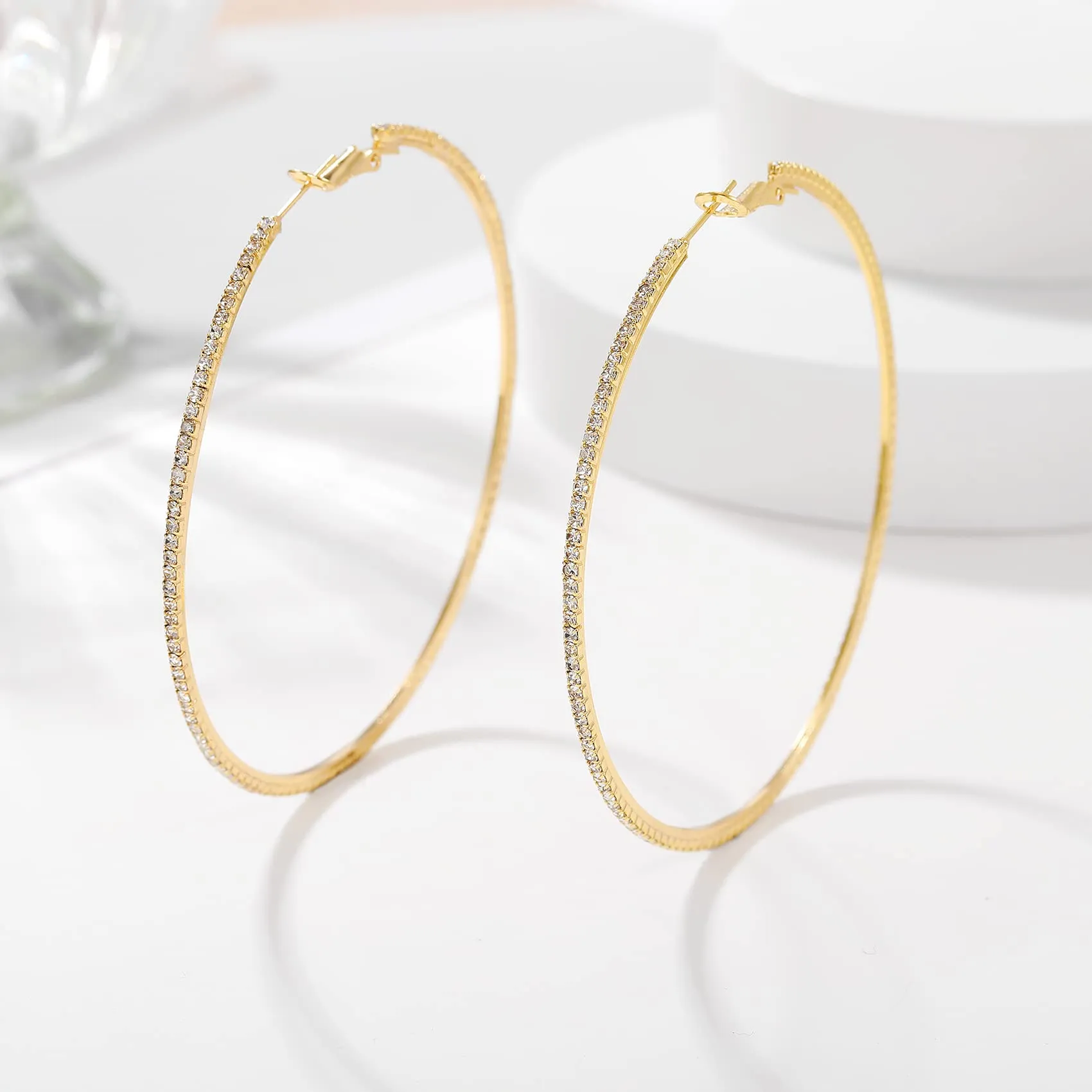 MOROTOLE Orecchini a Cerchio in Oro 14K Con Strass - Grandi e Sottili, Ipoallergenici per Donne e Ragazze - Gioielli e Regali - 20/30/40/50/60/70mm - immagine 6