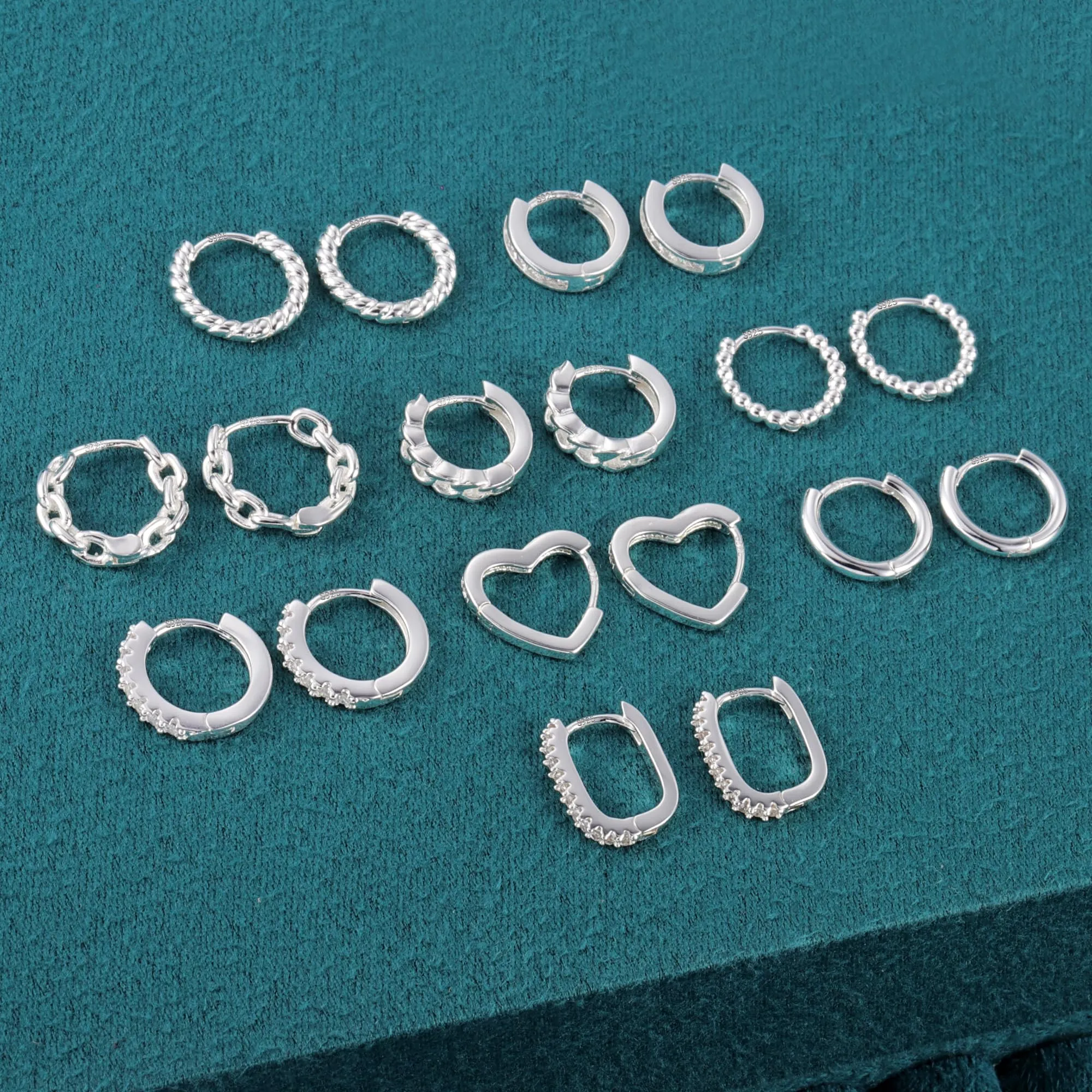 ALEXCRAFT 9 Paia Orecchini Donna Cerchio Argento Lucido e Zirconi Kit - immagine 3