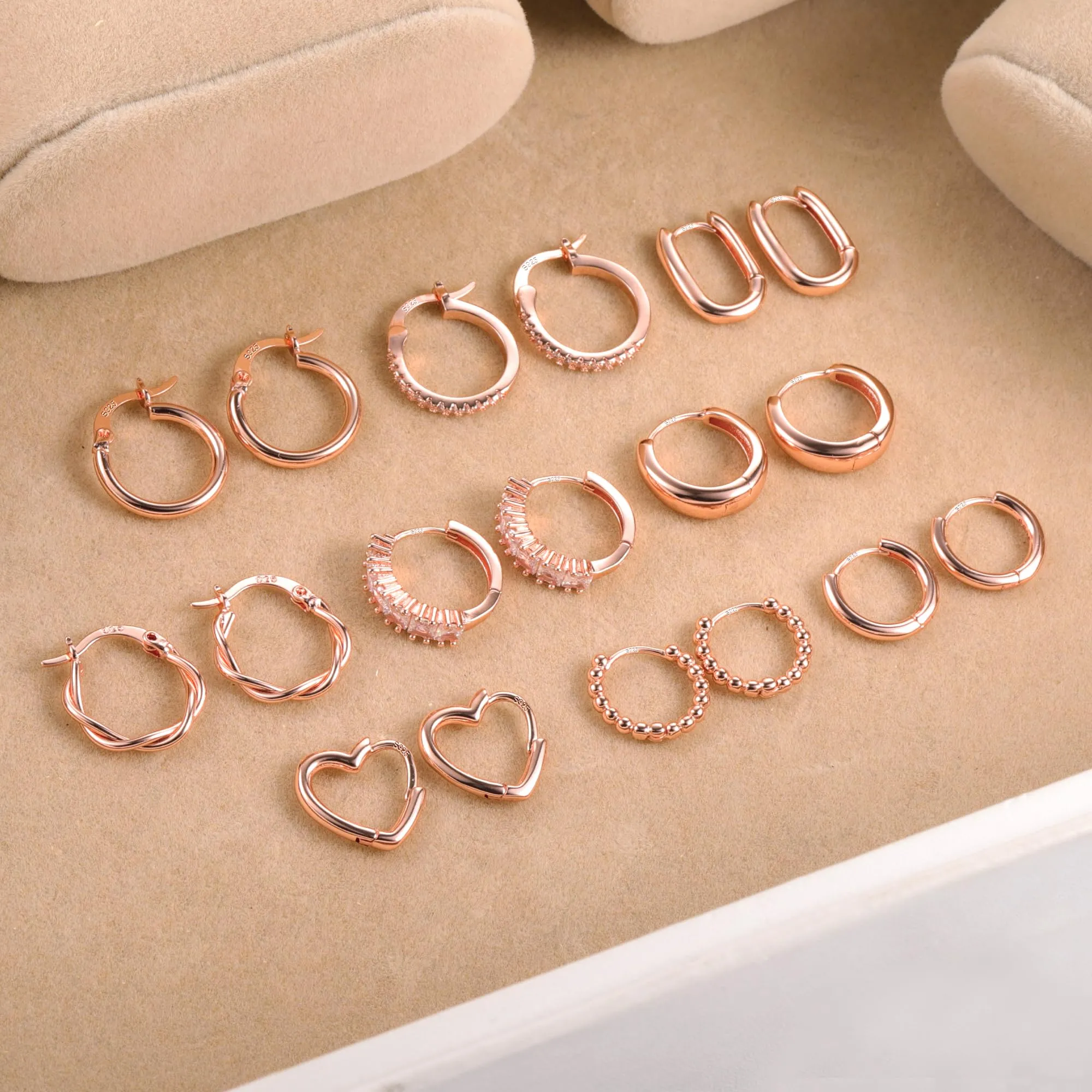 ALEXCRAFT Orecchini Cerchio Donna Oro Rosa Lucido e Zirconi Kit 9 Paia - immagine 2