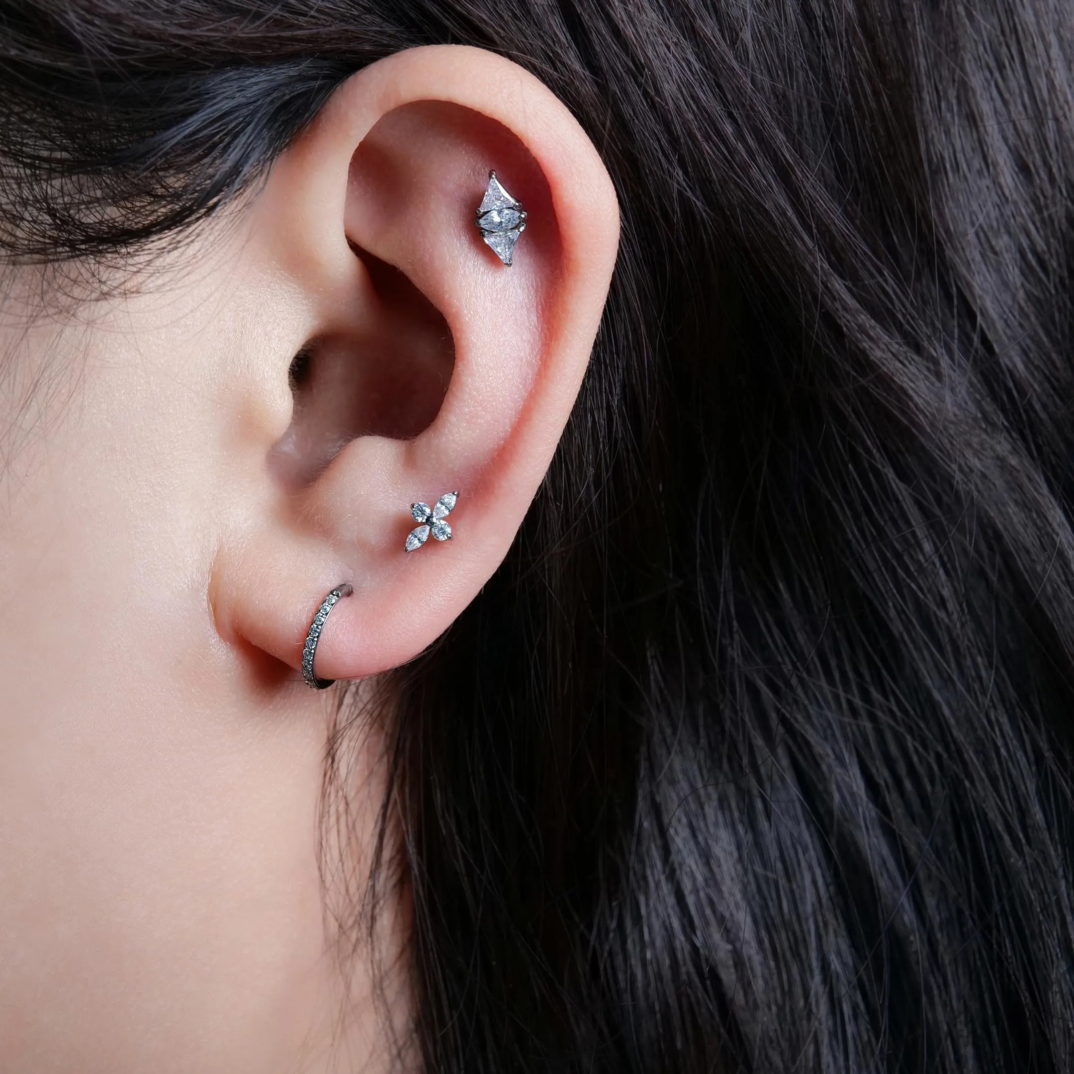Limerencia Orecchini in Titanio Medico con Tappo a Vite, Stud Anallergici per Orecchie Sensibili, Senza Nichel per Donne e Ragazze - immagine 3
