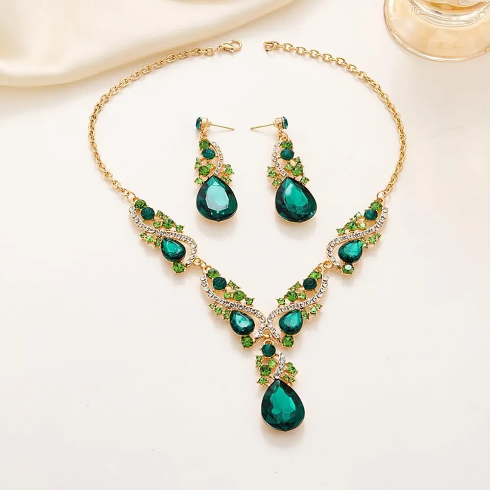 FDEETY Set di Gioielli Donna Elegante con Strass Verdi e Cristalli Collana e Orecchini Pendenti Perfetto per Occasioni Speciali e Serate di Gala - immagine 7