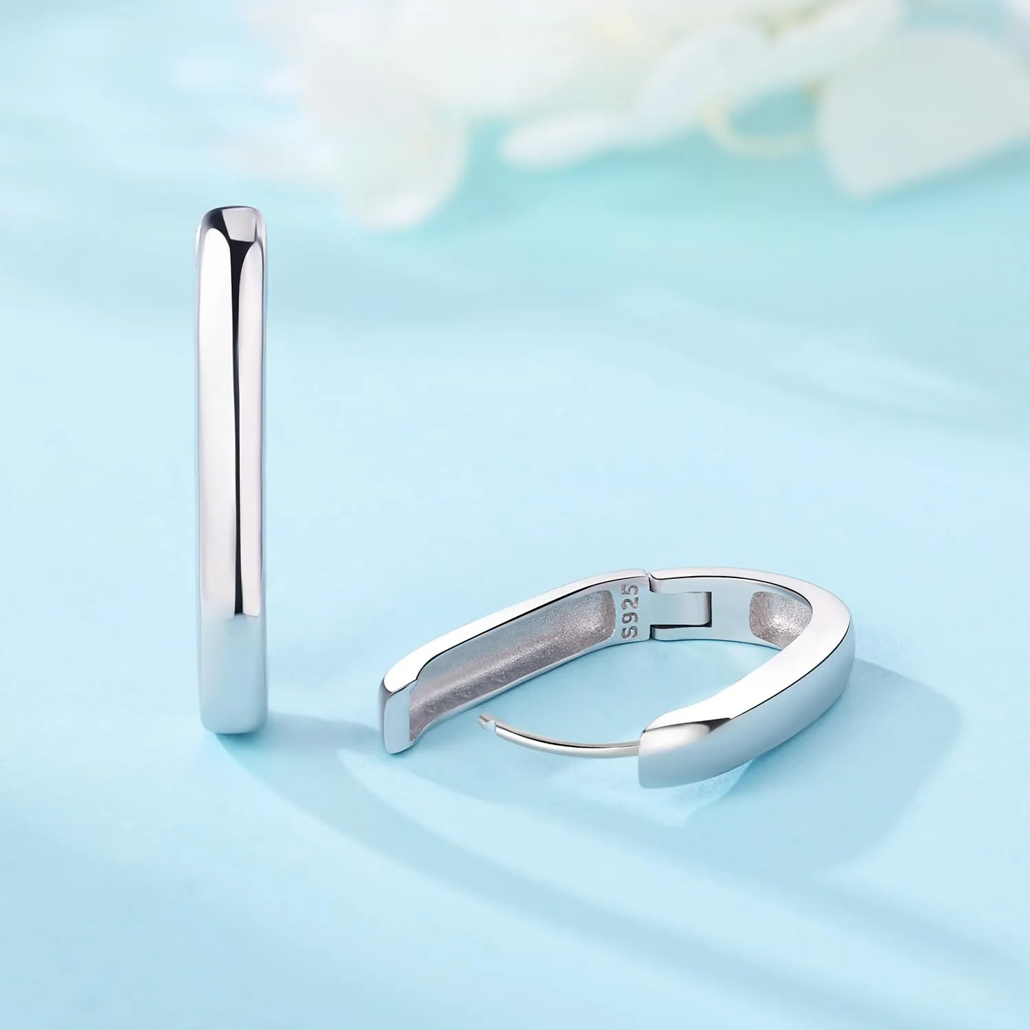 PANPOKI Orecchini a cerchio spessi in argento Sterling 925 a forma di stella e luna, con zirconia cubica scintillante, gioielli leggeri da donna, con confezione regalo, regalo di compleanno per mamma - immagine 2
