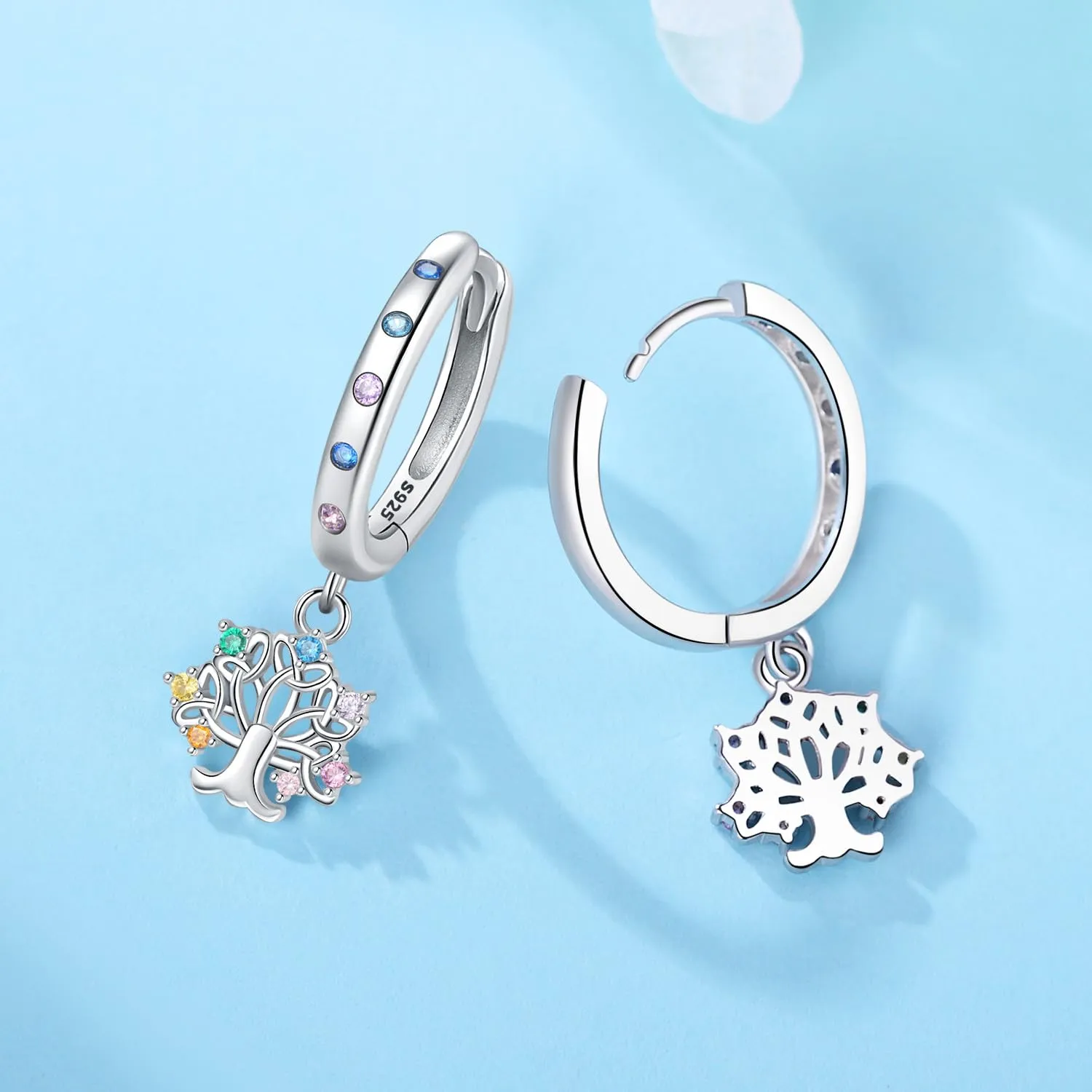PANPOKI Orecchini pendenti a cuore, stella e luna in argento Sterling 925 placcato in oro 14 carati – Leggeri orecchini a cerchio con zirconia cubica | Gioielli ipoallergenici da donna | Confezione - immagine 2