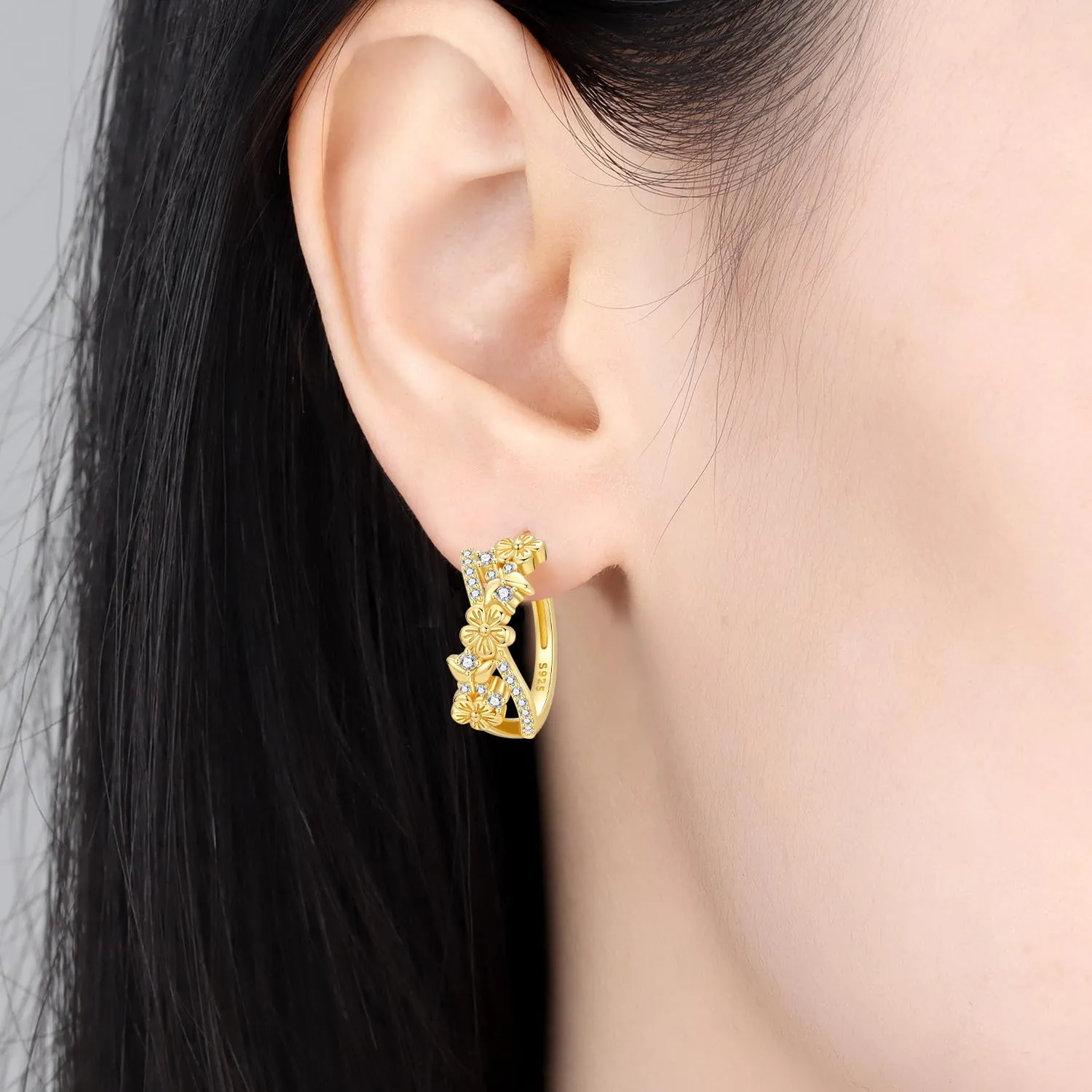 CYMYSS Orecchini Oro Donna in Argento 925 Placcato Oro 18K, Orecchini Dorati Eleganti e Leggeri, Gioielli Donna per Uso Quotidiano, Occasioni Speciali e Regalo - immagine 3