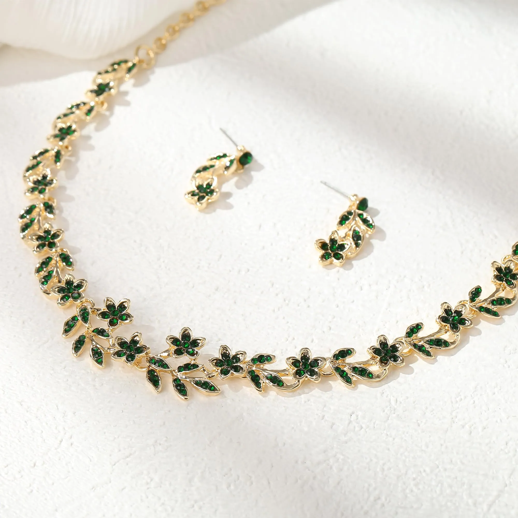 Clearine - Set di gioielli ispirato al vintage degli anni '20, collana a catenina, orecchini a gancio per donna, accessori per matrimonio, Halloween, cosplay, feste di fine anno, cristallo - immagine 5