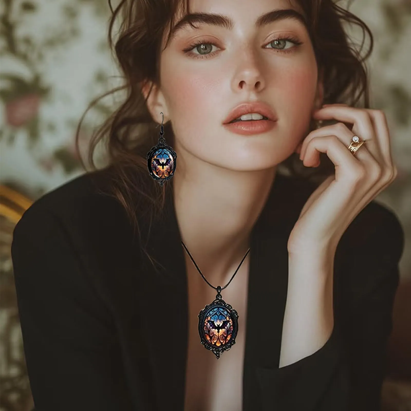 Gioielli Gotici Set Halloween, Collana Ciondolo Pipistrello e Orecchini - immagine 3