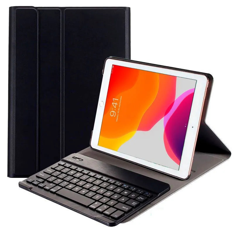 Custodia in similpelle nera per Apple iPad (2019/2020/2021) 10,2" + tastiera Bluetooth - immagine 1