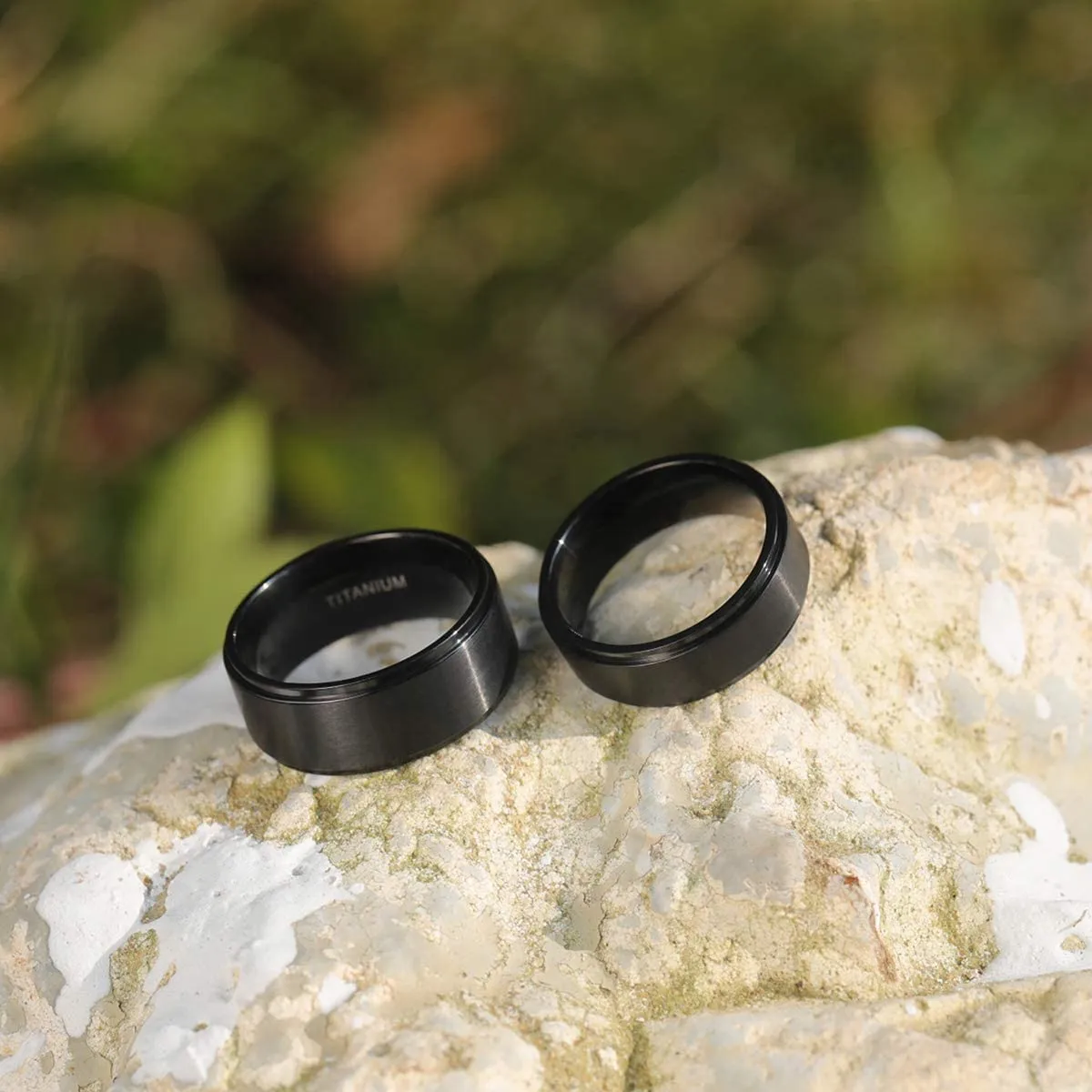 Zakk Anello da uomo e da donna titanio anelli di fidanzamento fedi nuziali nero spazzolato 4mm 6mm 69mm (8mm,71 (22.6)) - immagine 3
