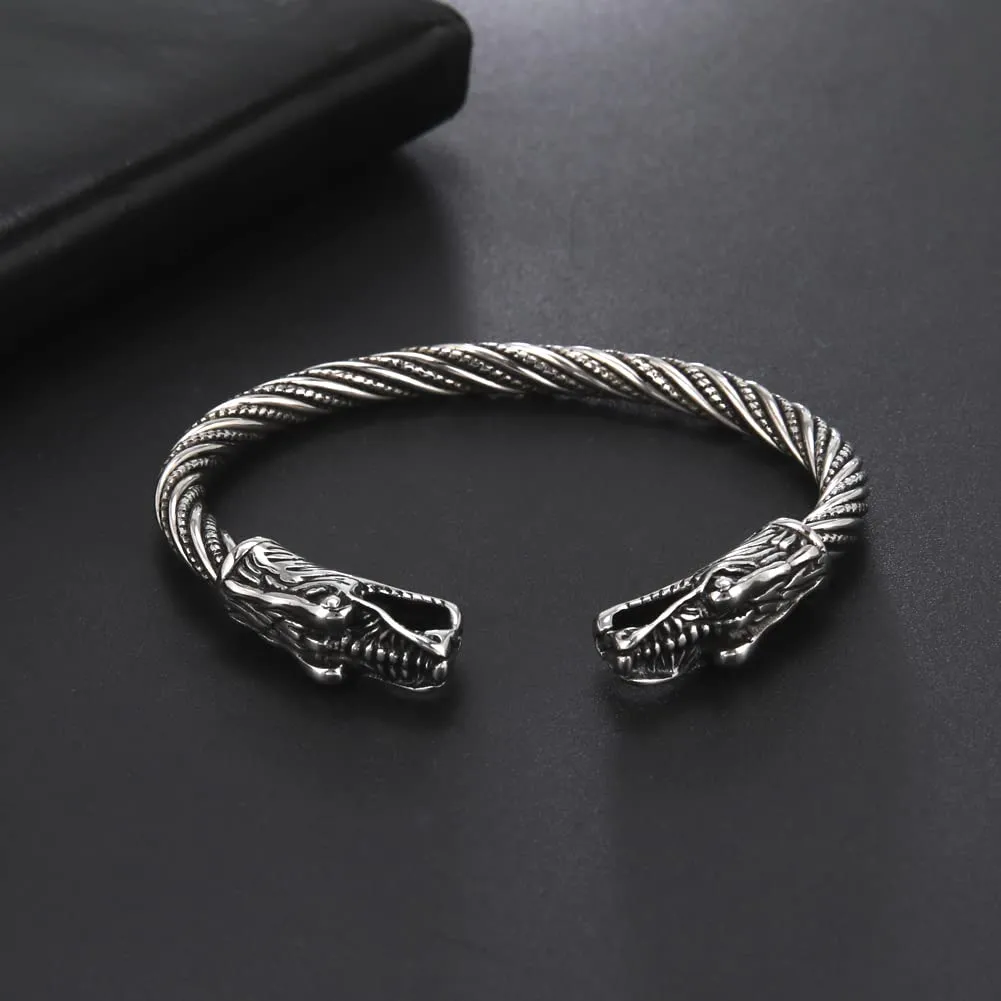 Amaxer Vichingo Nordic Fenrir Teste di Lupo Odino Corvo Corvo Drago Bracciale in Acciaio Inossidabile Aperto Bracciale Forte Amuleto Gioielli di Protezione per Uomo Donna (Lupo-Argento) - immagine 4