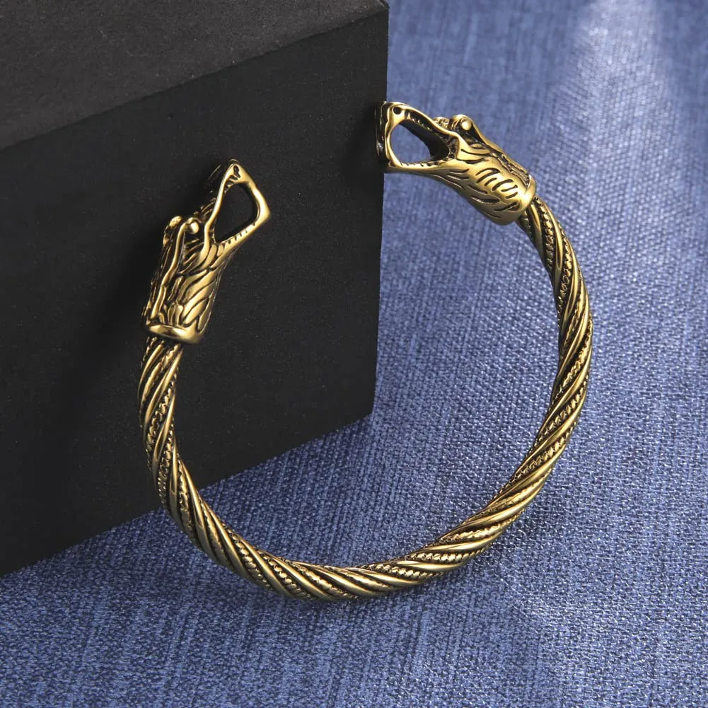 Amaxer Vichingo Nordic Fenrir Teste di Lupo Odino Corvo Corvo Drago Bracciale in Acciaio Inossidabile Aperto Bracciale Forte Amuleto Gioielli di Protezione per Uomo Donna (Lupo-Oro) - immagine 3