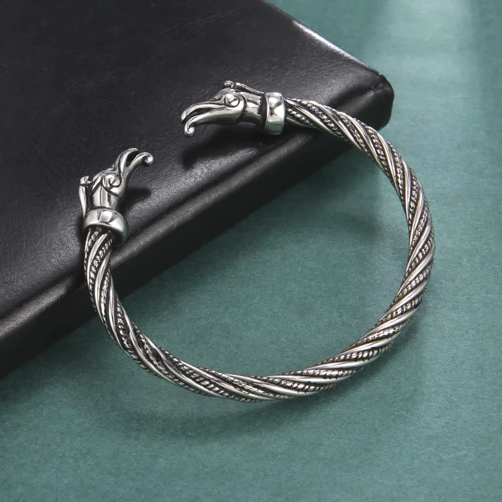 Amaxer Vichingo Nordic Fenrir Teste di Lupo Odino Corvo Corvo Drago Bracciale in Acciaio Inossidabile Aperto Bracciale Forte Amuleto Gioielli di Protezione per Uomo Donna (Corvo-Argento) - immagine 4