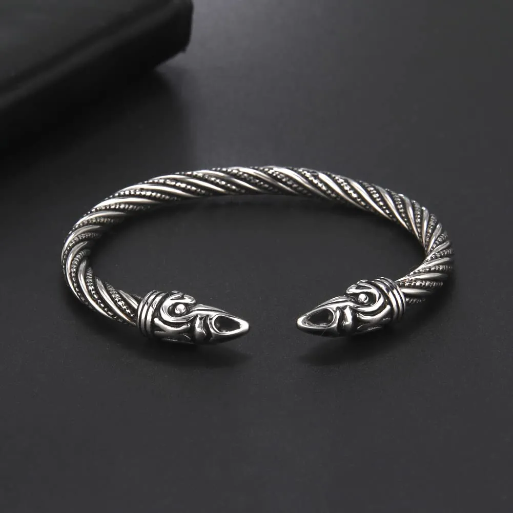 Amaxer Vichingo Nordic Fenrir Teste di Lupo Odino Corvo Corvo Drago Bracciale in Acciaio Inossidabile Aperto Bracciale Forte Amuleto Gioielli di Protezione per Uomo Donna (Raven-Argento) - immagine 3