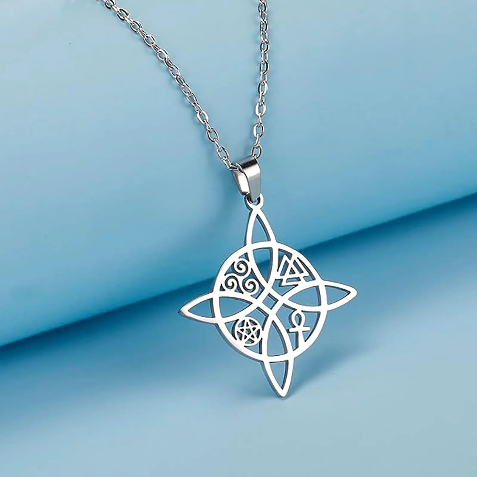 unift Collana di Nodi Delle Streghe per le Donne in Acciaio Inox Irlandese a 4 Punte Ciondolo Nodo Celtico Moda Charm Magick Gioielli (Argento 7) - immagine 4