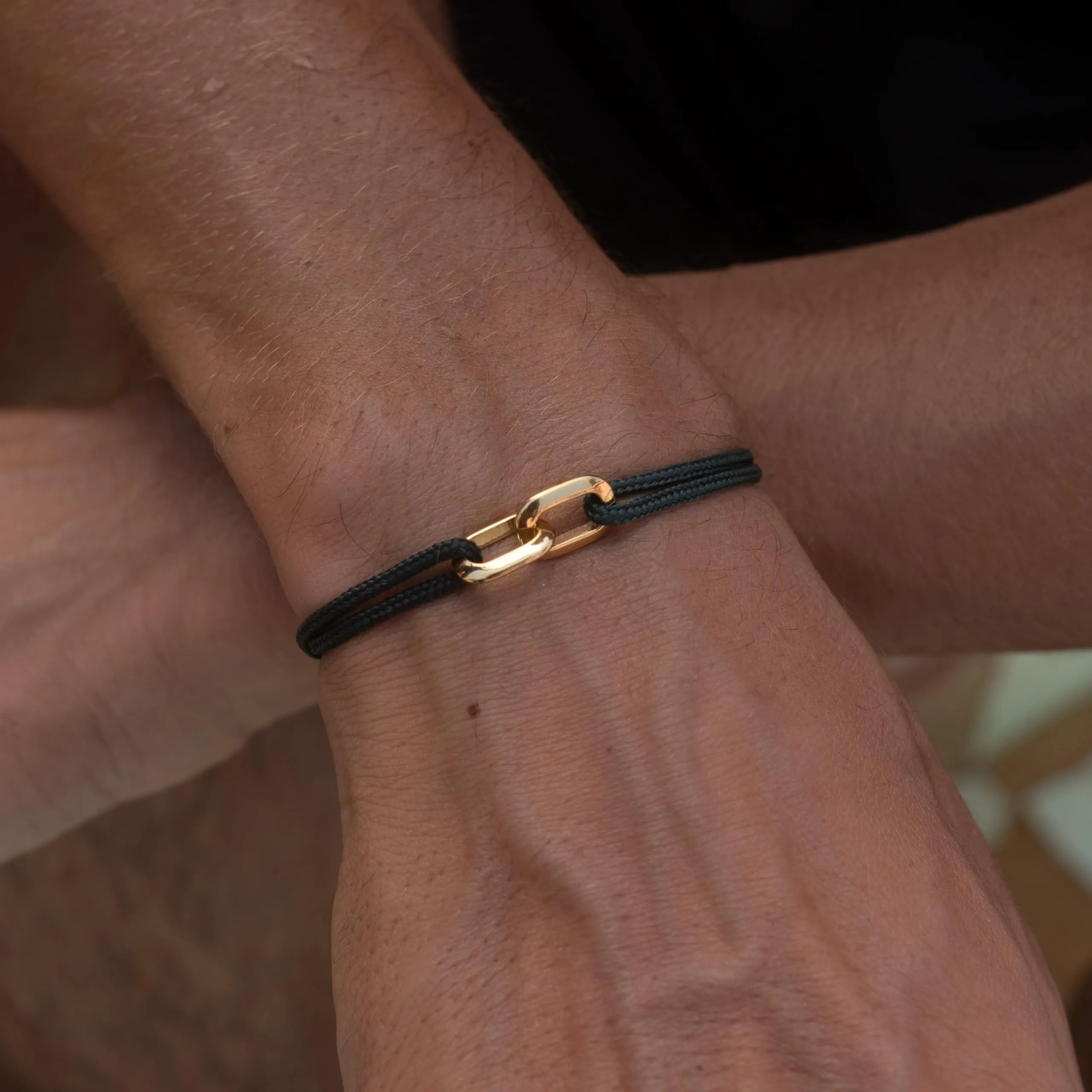 Made by Nami Bracciale Uomo Donna Surfista - Corda Impermeabile Regolabile con Nodo Scorrevole - Ciondolo Connettore Nautico - Regalo Coppia Mare - immagine 2