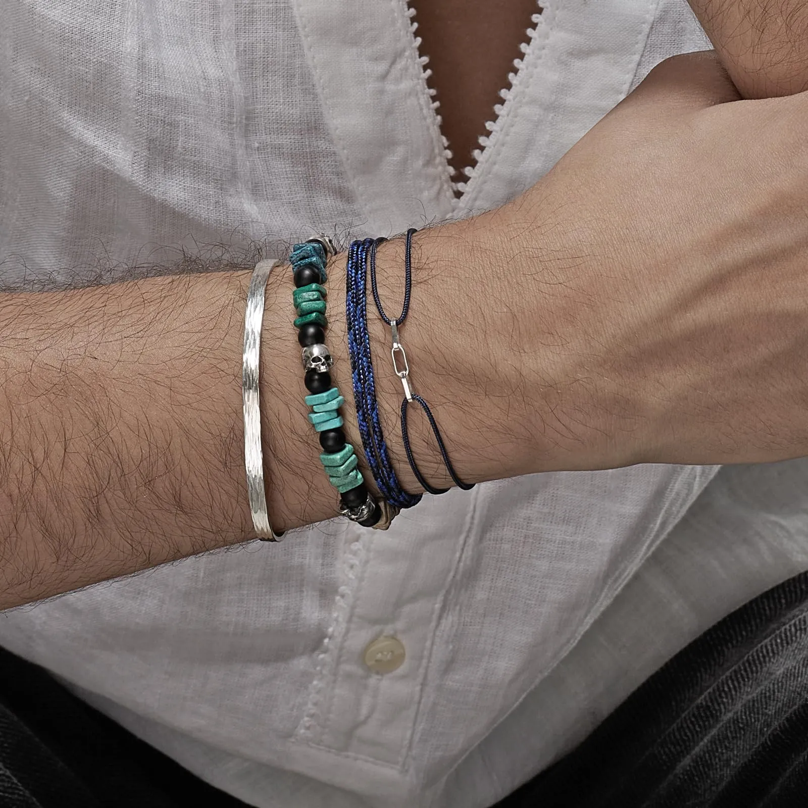 Nato Cuff - Bracciale Paracord 2mm - Fatto a mano in Francia - Gioiello Uomo o Donna regolabile (Nero/Blu) - immagine 3