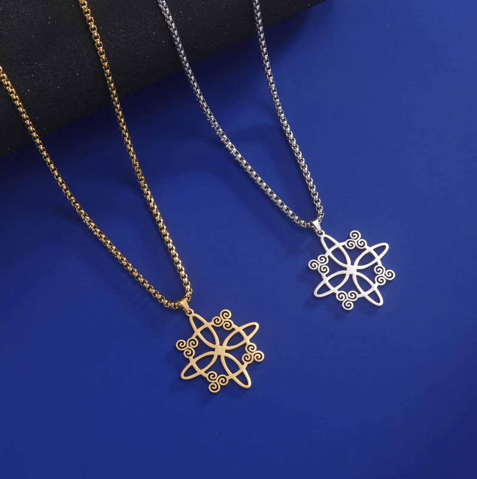 unift Collana di Nodi Delle Streghe per le Donne in Acciaio Inox Irlandese a 4 Punte Ciondolo Nodo Celtico Moda Charm Magick Gioielli (Argento 6) - immagine 5