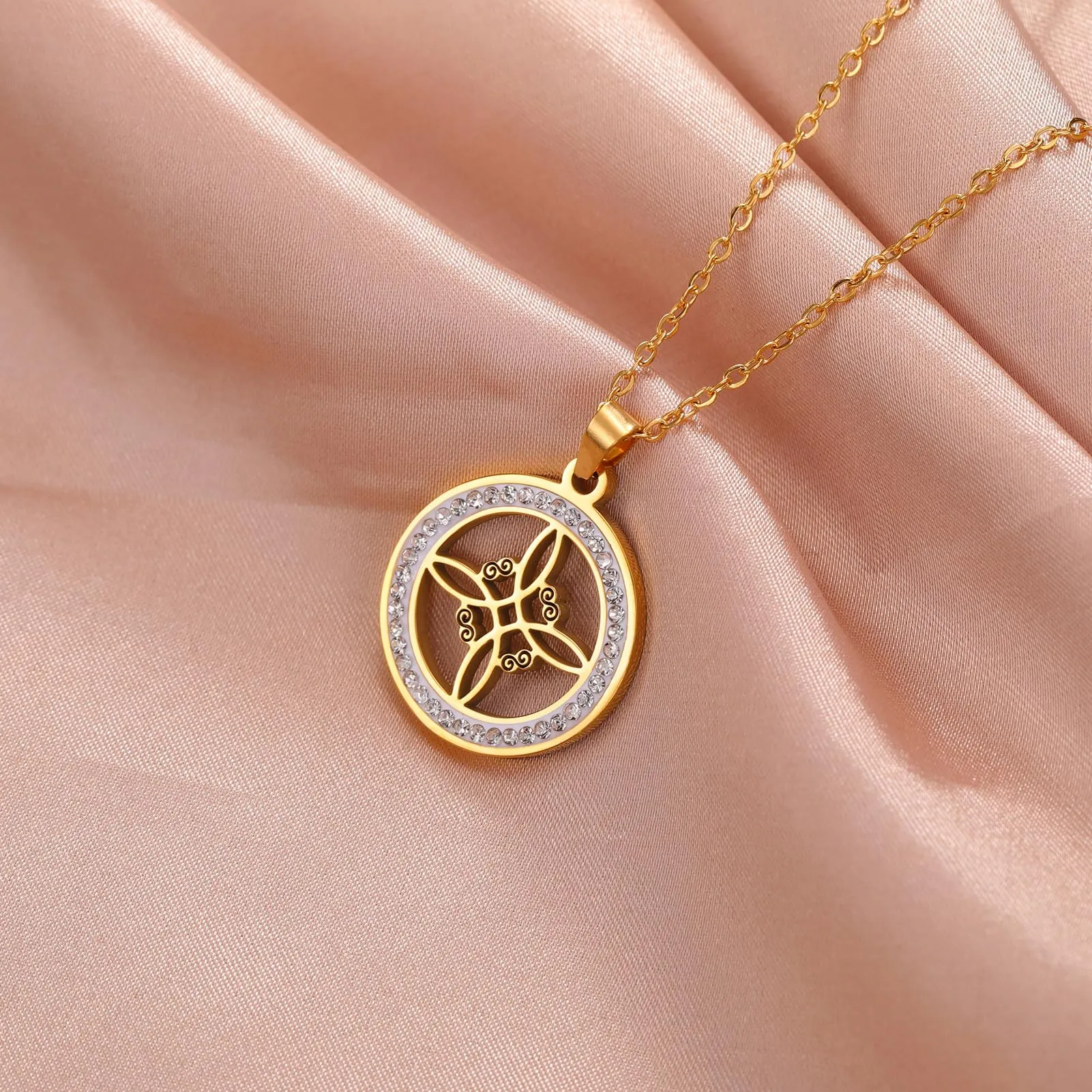 unift Collana di Nodi Delle Streghe per le Donne in Acciaio Inox Irlandese a 4 Punte Ciondolo Nodo Celtico Moda Charm Magick Gioielli (Oro 8) - immagine 5