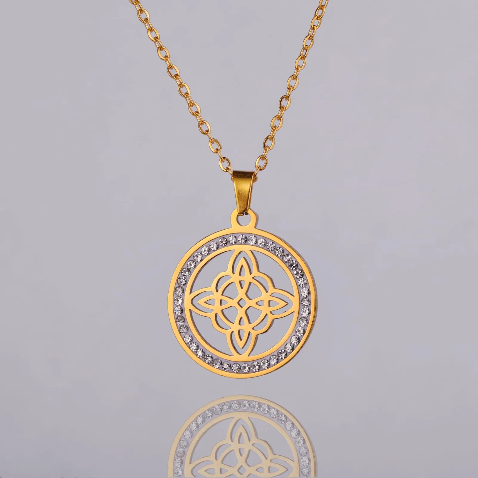 unift Collana di Nodi Delle Streghe per le Donne in Acciaio Inox Irlandese a 4 Punte Ciondolo Nodo Celtico Moda Charm Magick Gioielli (Oro 9) - immagine 5